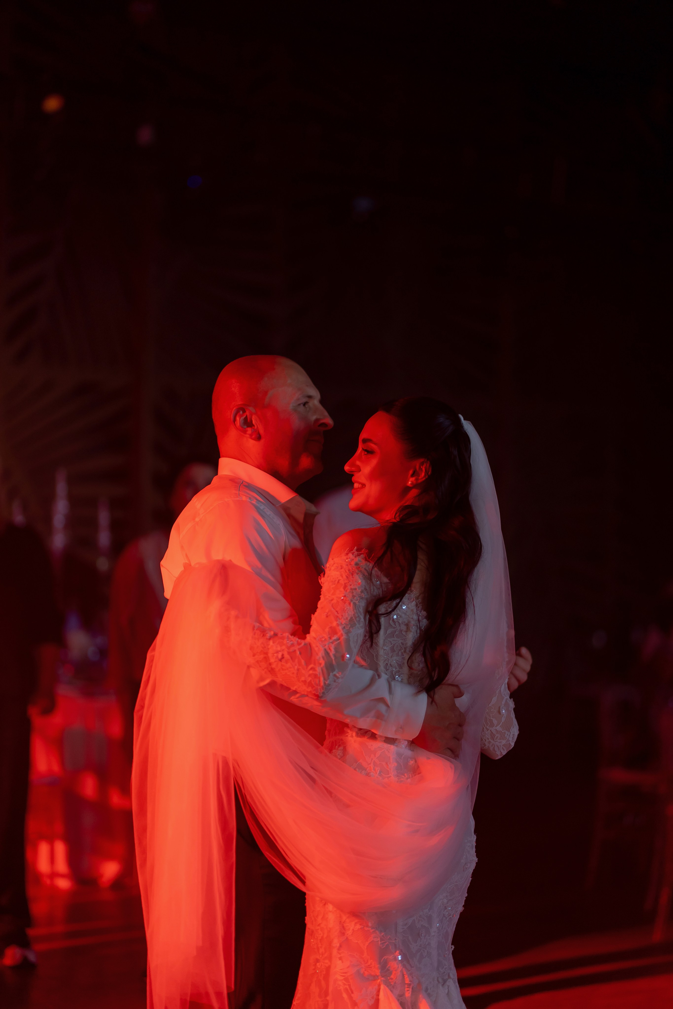 Ірина & Назар. Весільний фотограф Львів Софія Крайник