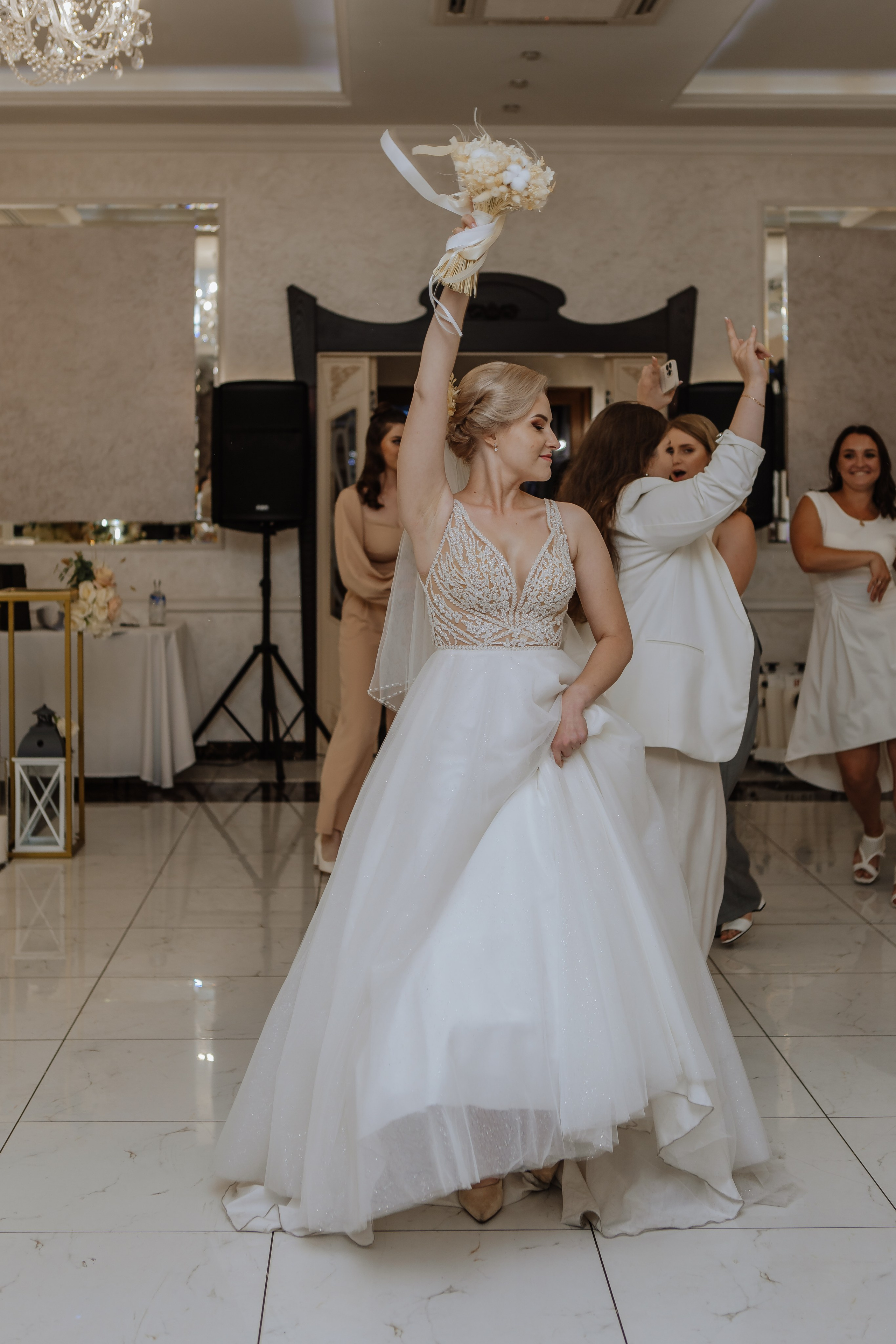 Свадебная история Иры и Артема. Фотограф — видеограф г. Днепр Марина Еременко