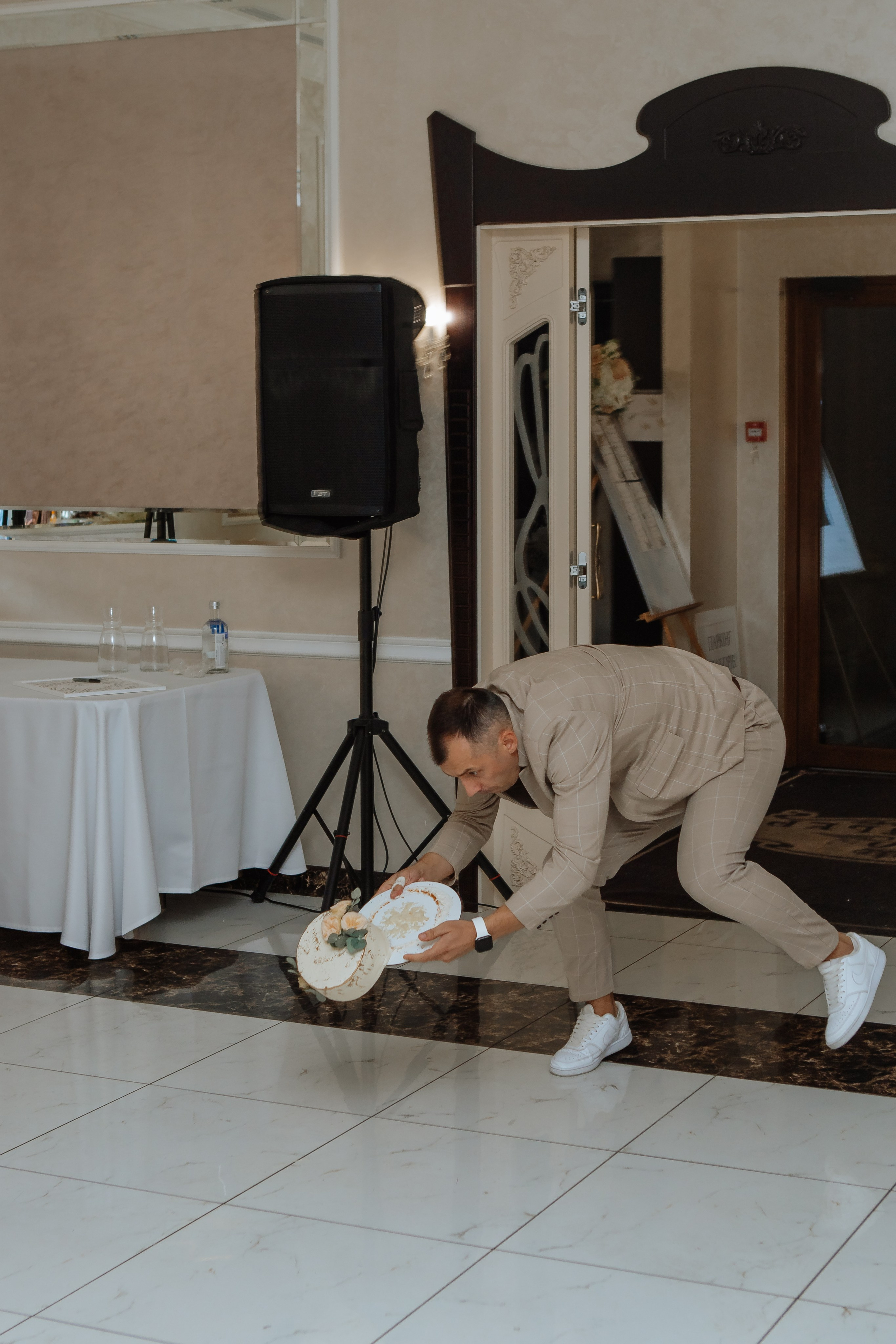 Свадебная история Иры и Артема. Фотограф — видеограф г. Днепр Марина Еременко