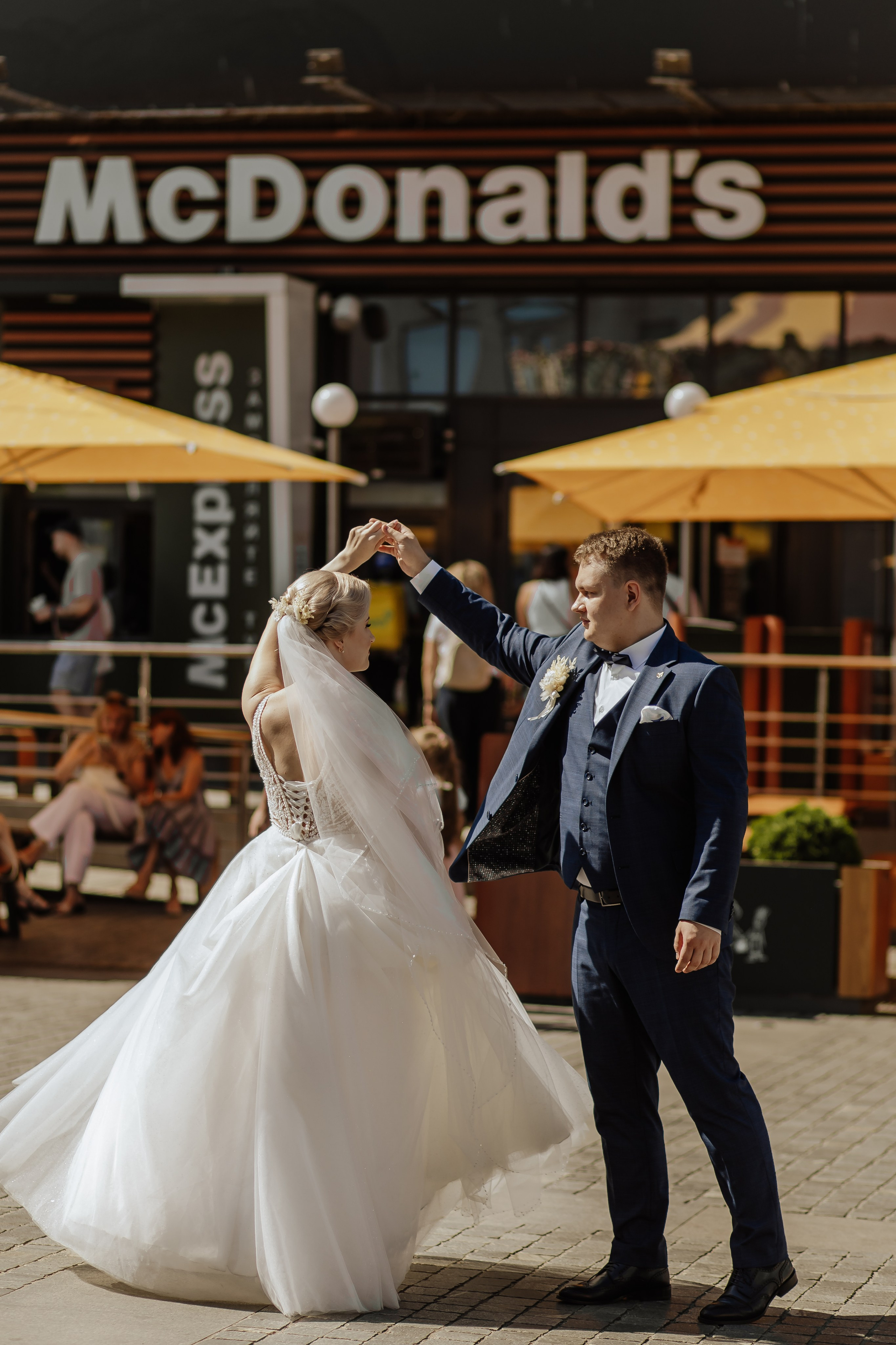 Свадебная история Иры и Артема. Фотограф — видеограф г. Днепр Марина Еременко