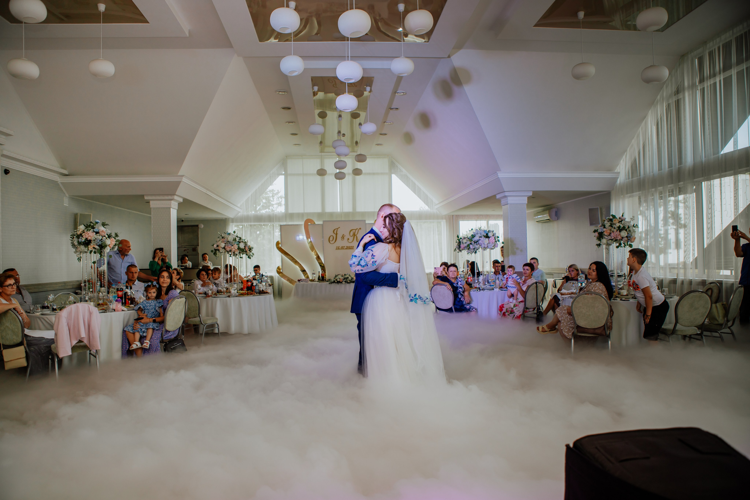 Свадебная история Карины и Игоря. Фотограф — видеограф г. Днепр Марина Еременко