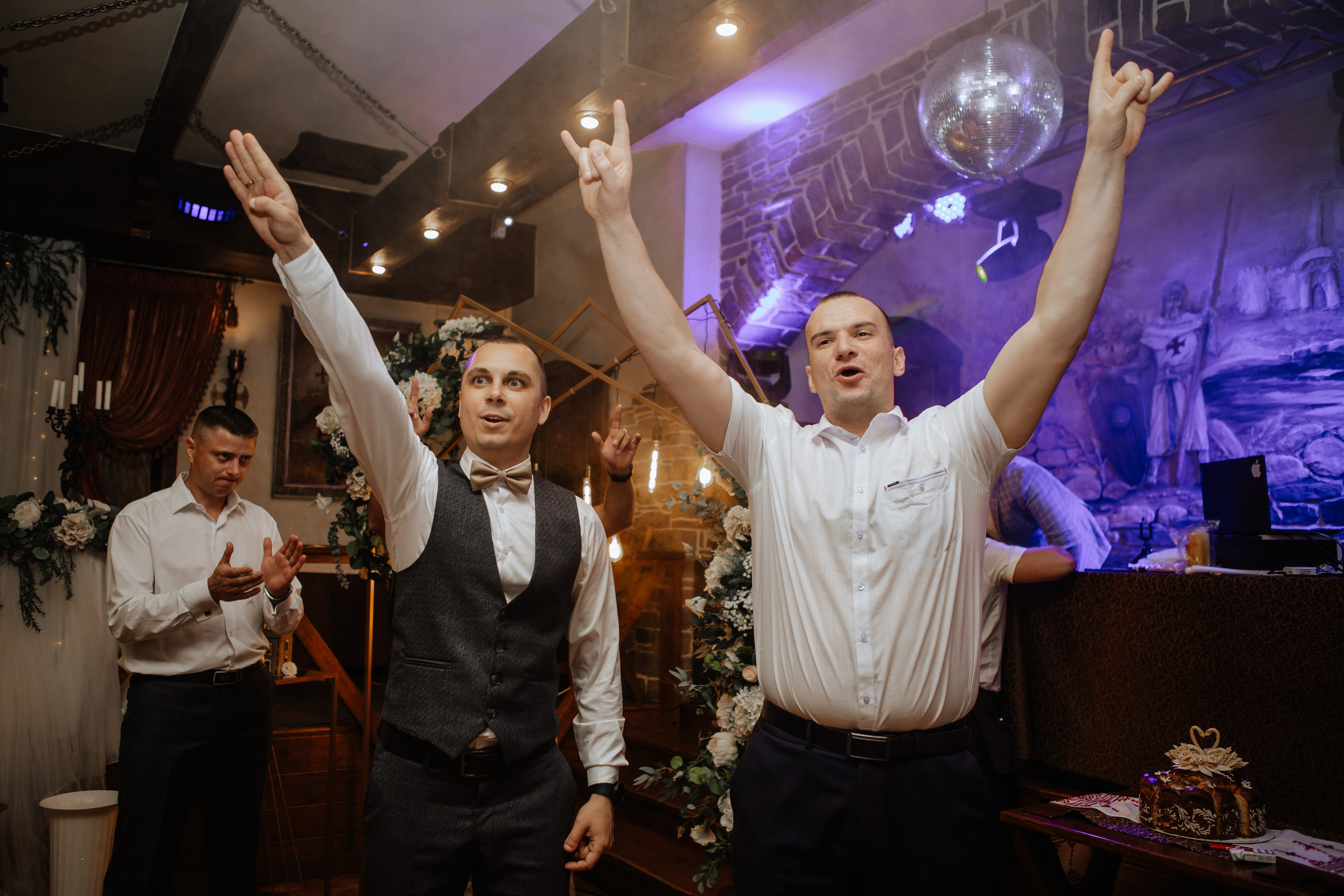 Свадебная история Иры и Дениса. Фотограф — видеограф г. Днепр Марина Еременко