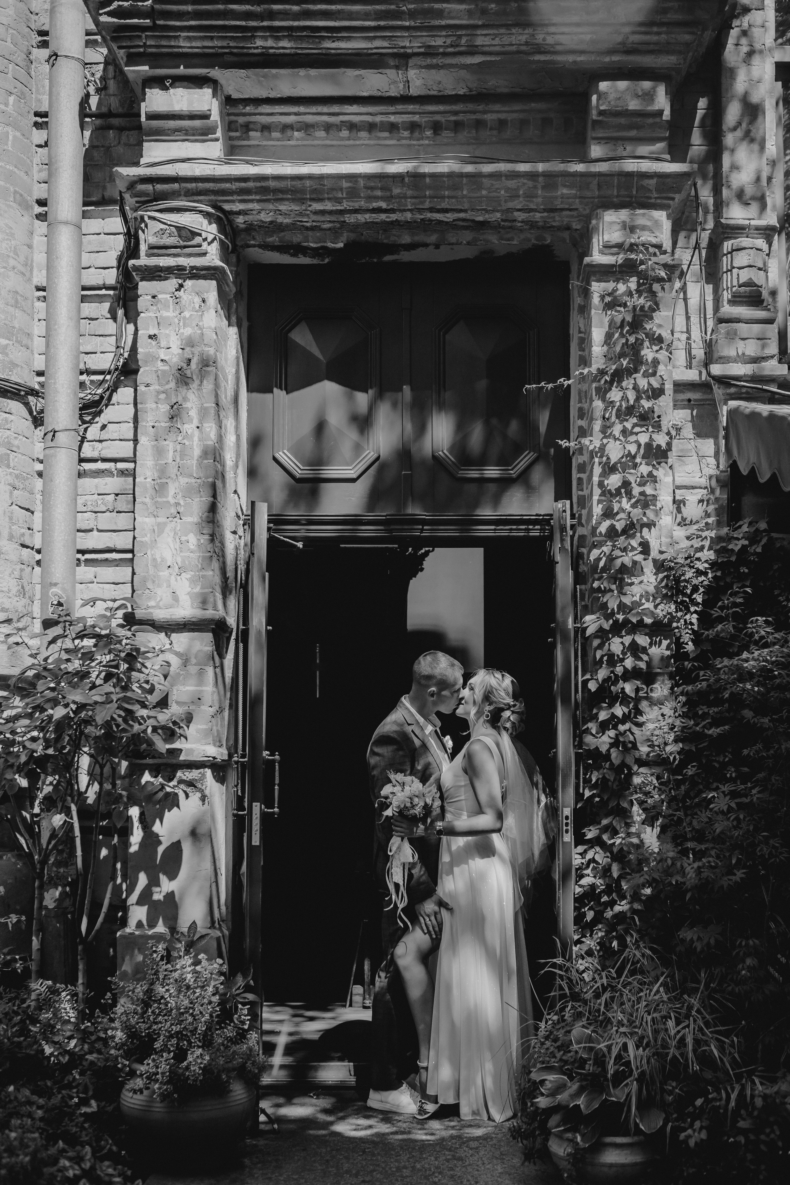 Свадебная история Ангелины и Романа. Фотограф — видеограф г. Днепр Марина Еременко