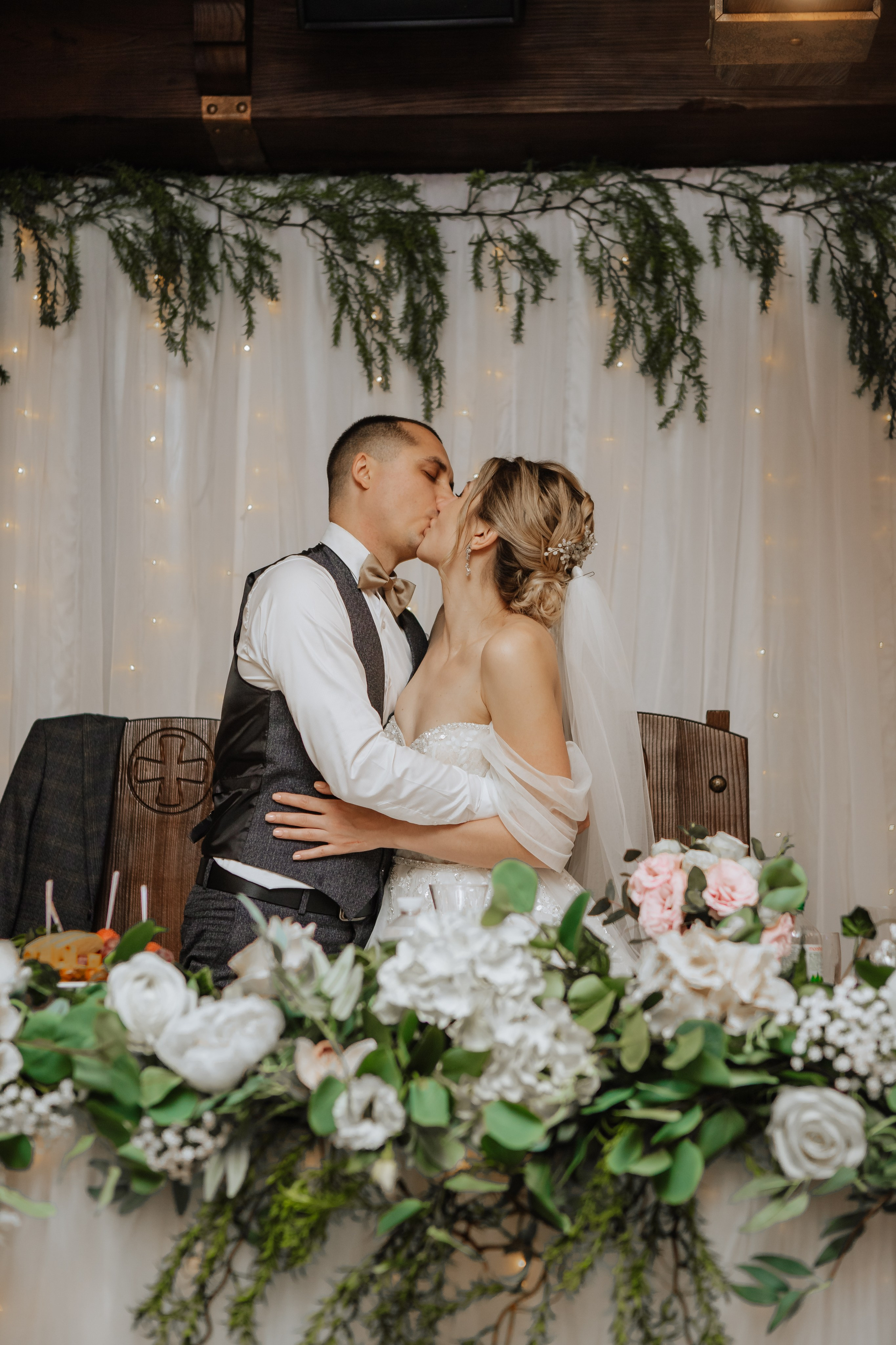 Свадебная история Иры и Дениса. Фотограф — видеограф г. Днепр Марина Еременко