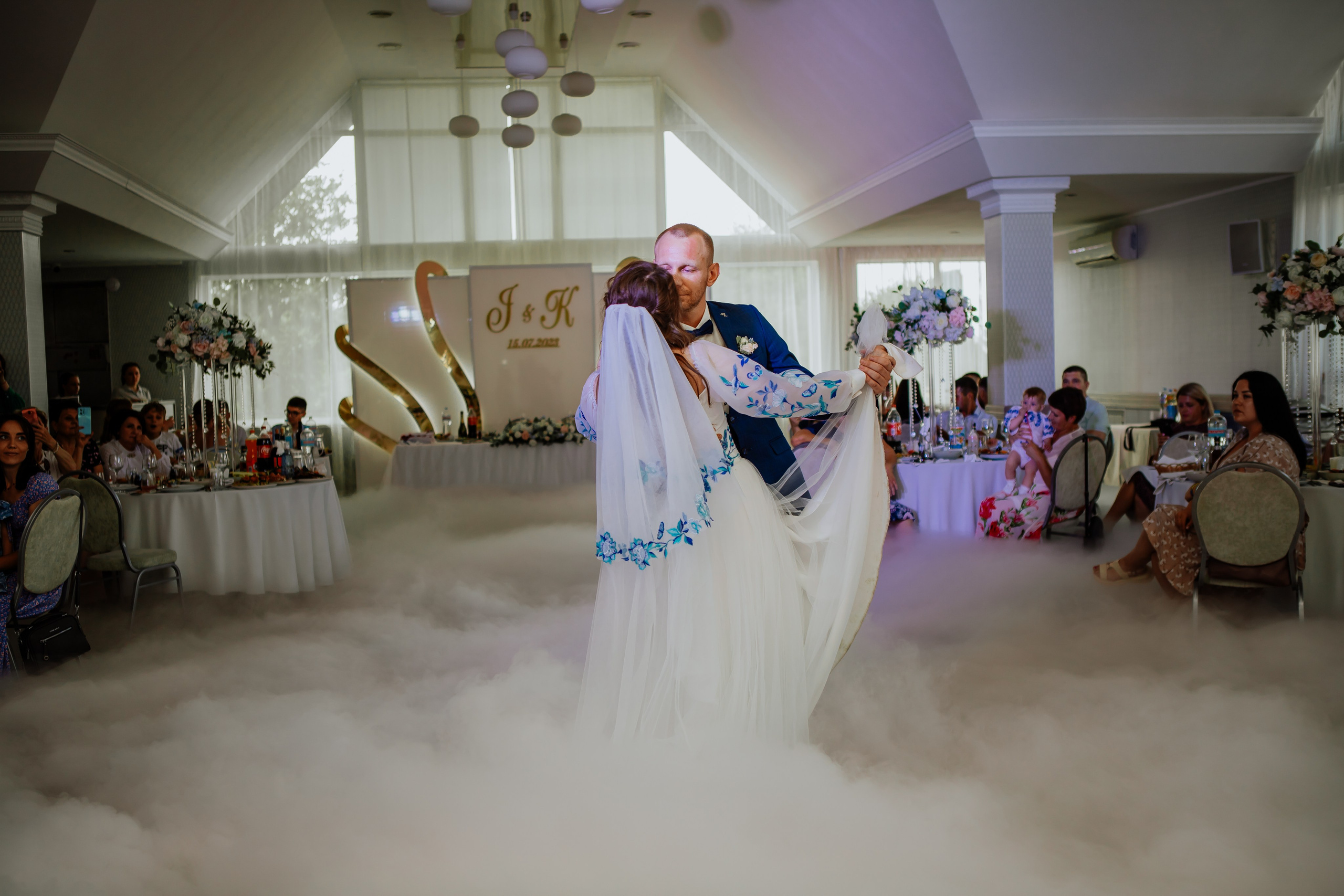 Свадебная история Карины и Игоря. Фотограф — видеограф г. Днепр Марина Еременко