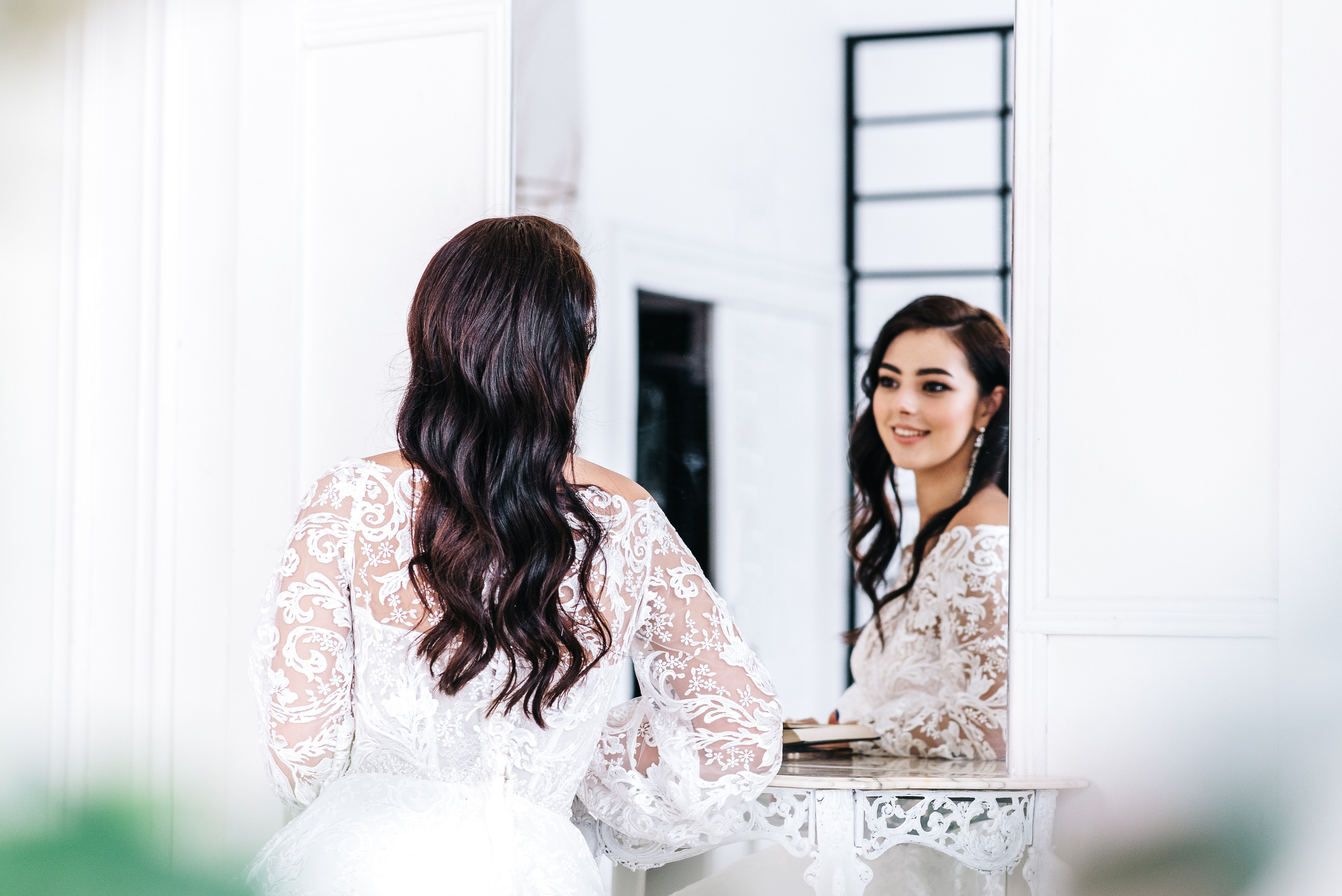 White space. Антон лімов фотограф київ