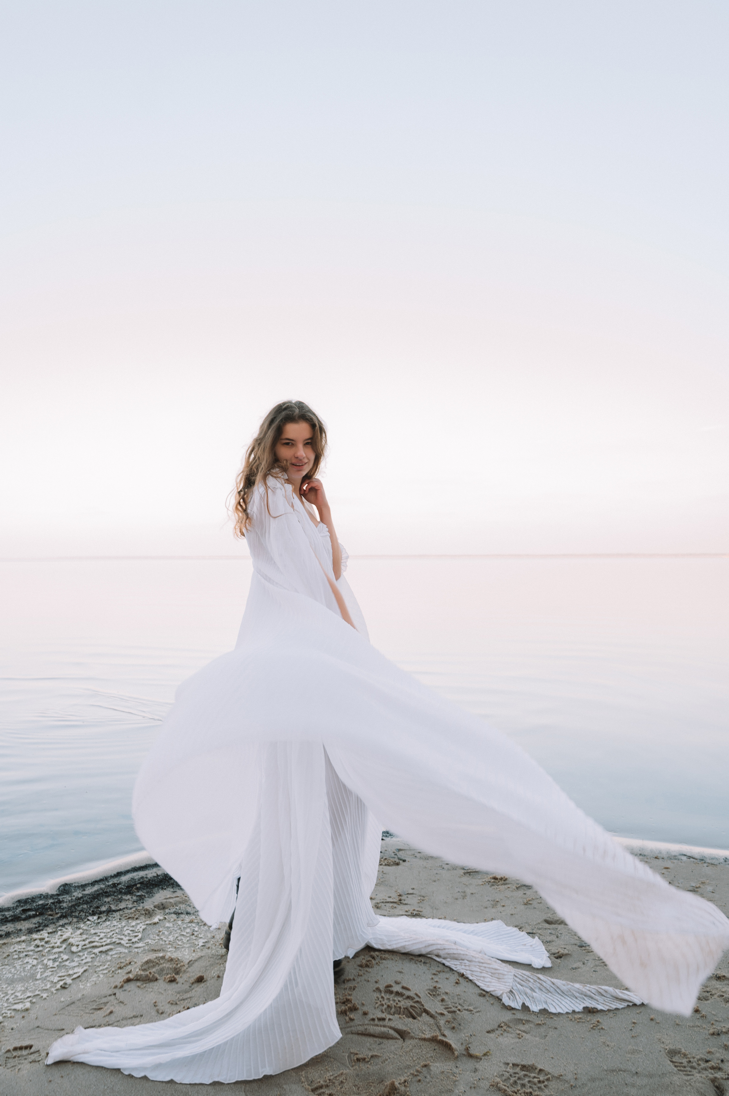 Зйомка дизайнерських суконь. Портретний та контент фотограф Київ