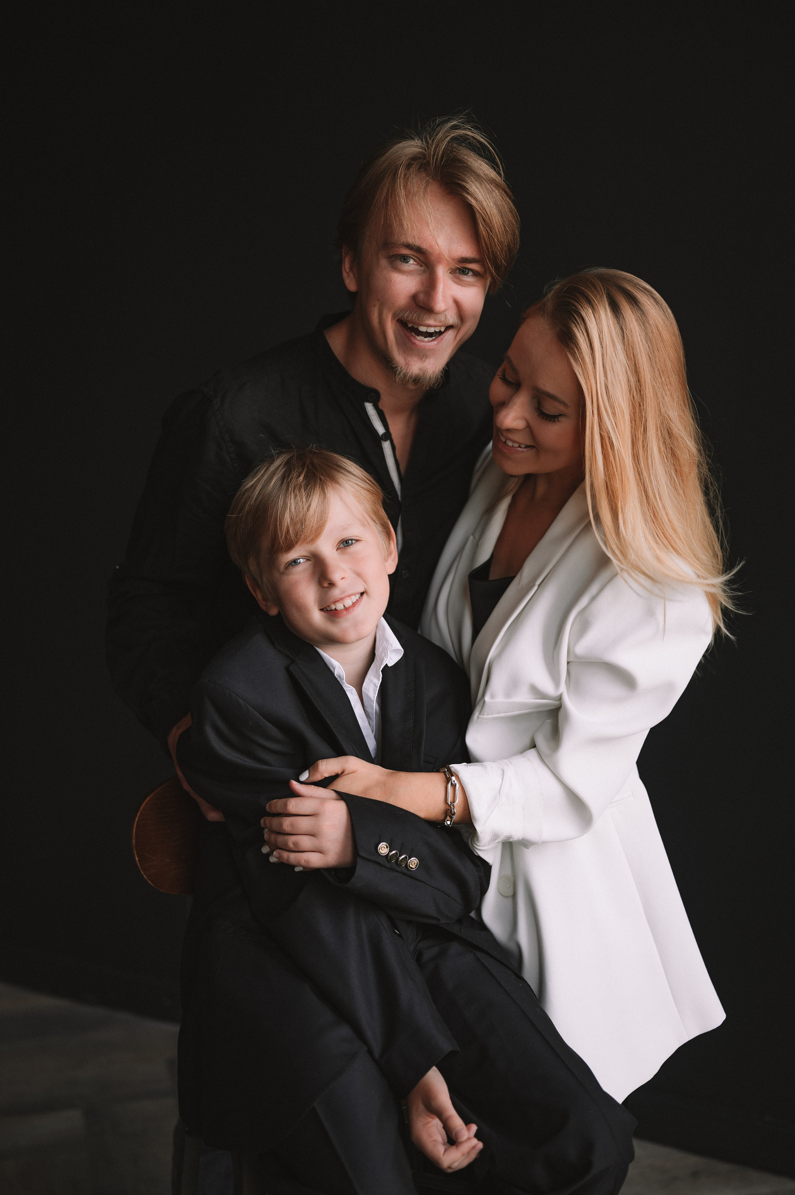 Stylish family photoshoot. Портретний та контент фотограф Київ