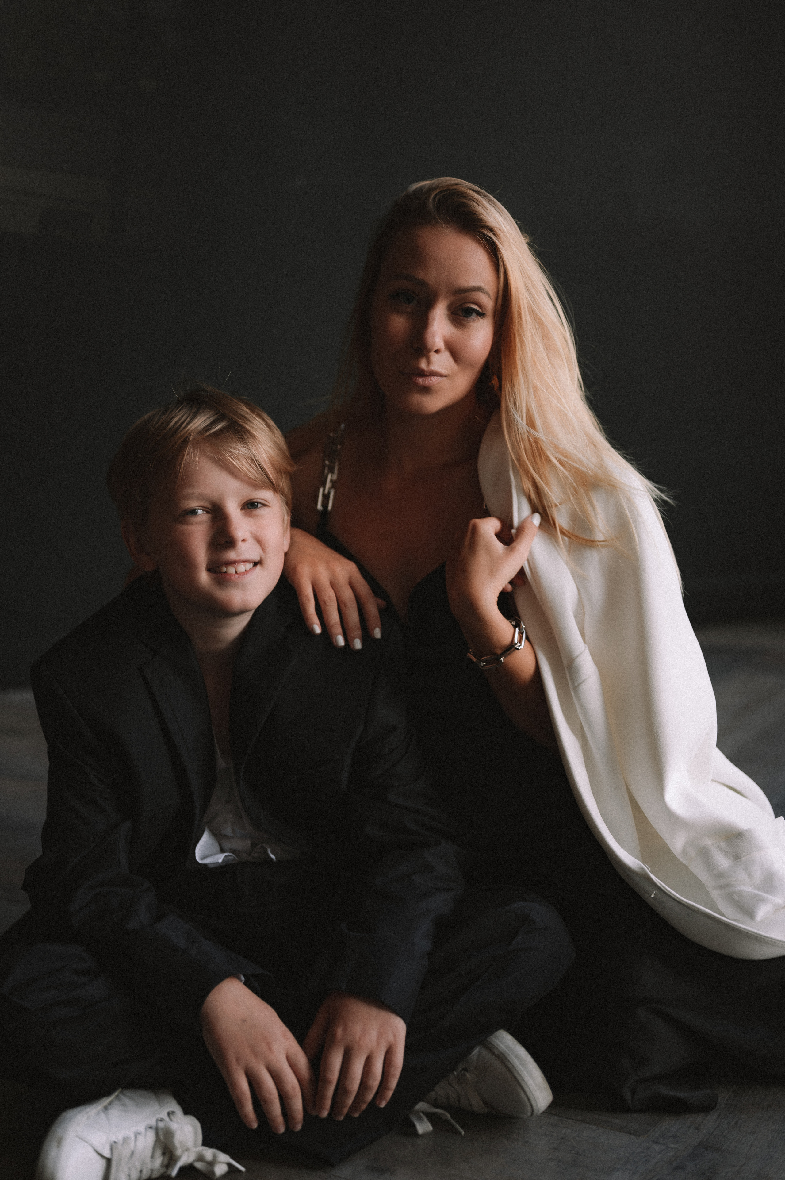 Stylish family photoshoot. Портретний та контент фотограф Київ