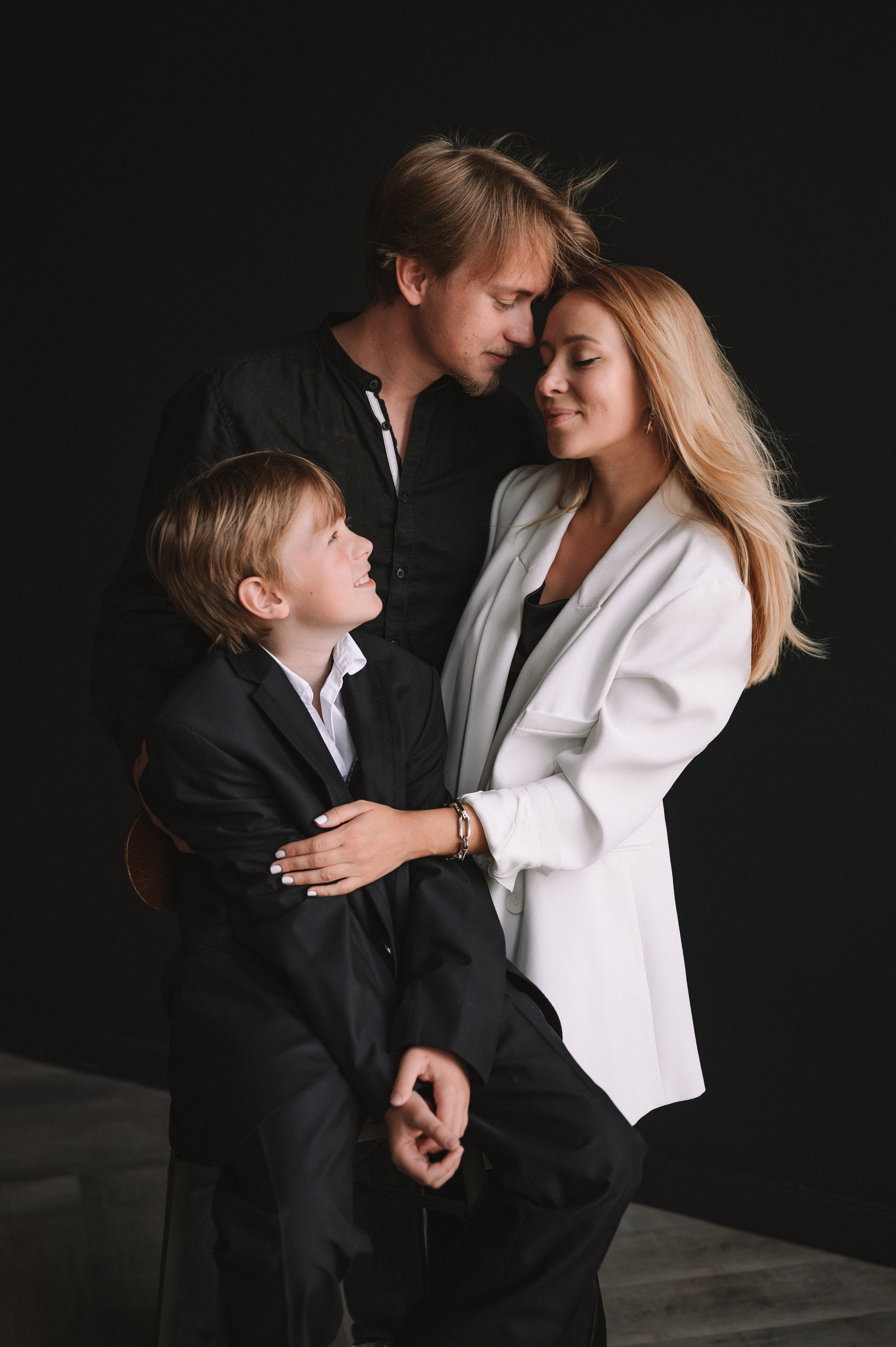 Stylish family photoshoot. Портретний та контент фотограф Київ