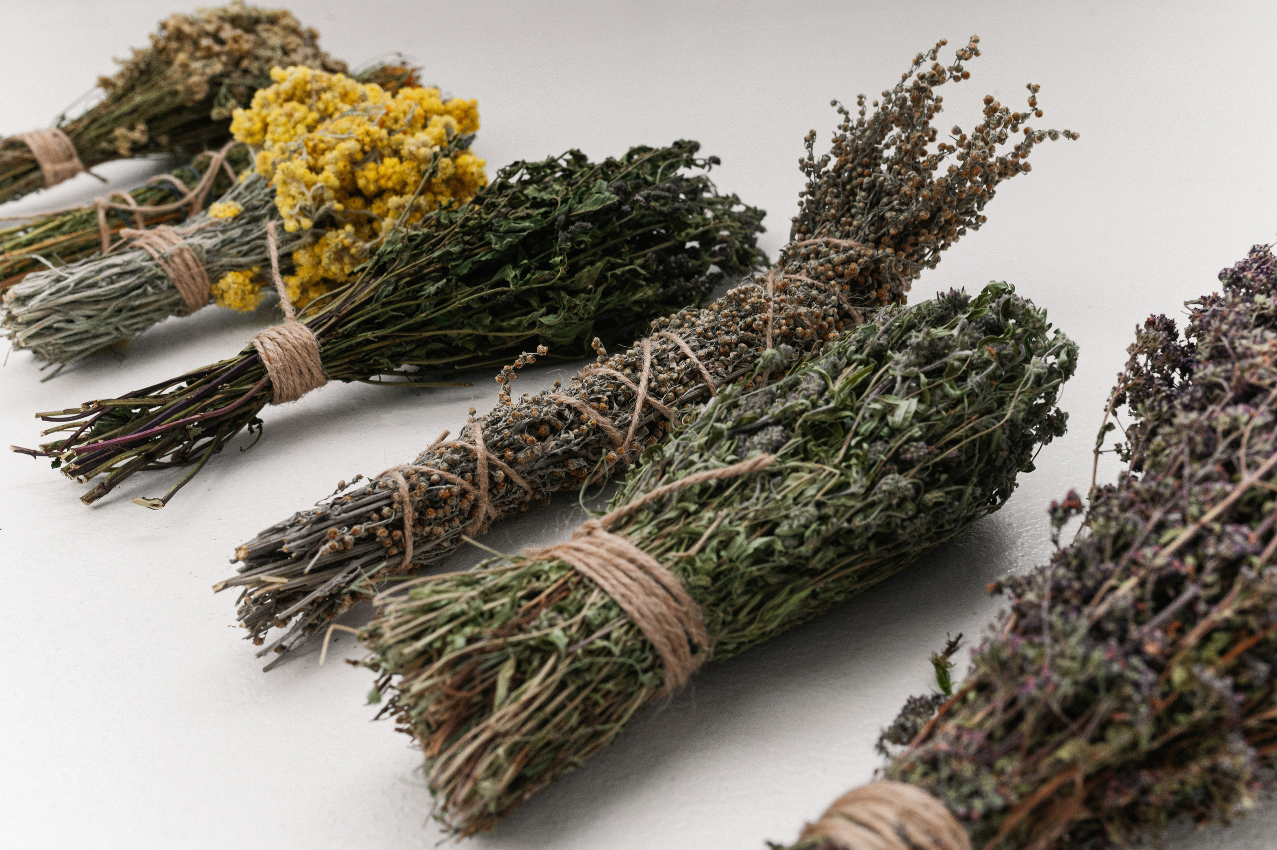 Предметна зйомка продукції для для очищения простору тілаі душі:). Портретний та контент фотограф Київ