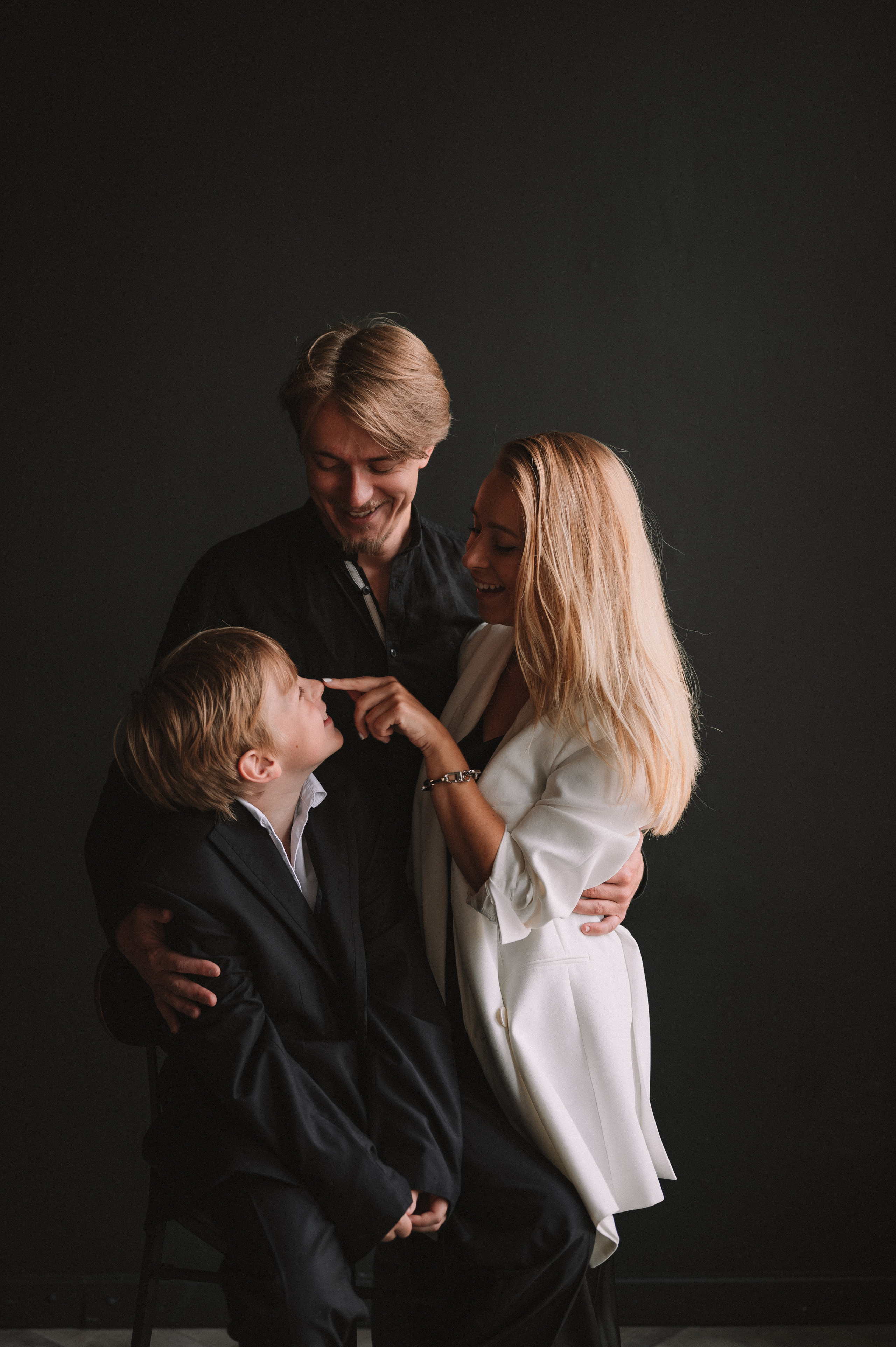 Stylish family photoshoot. Портретний та контент фотограф Київ