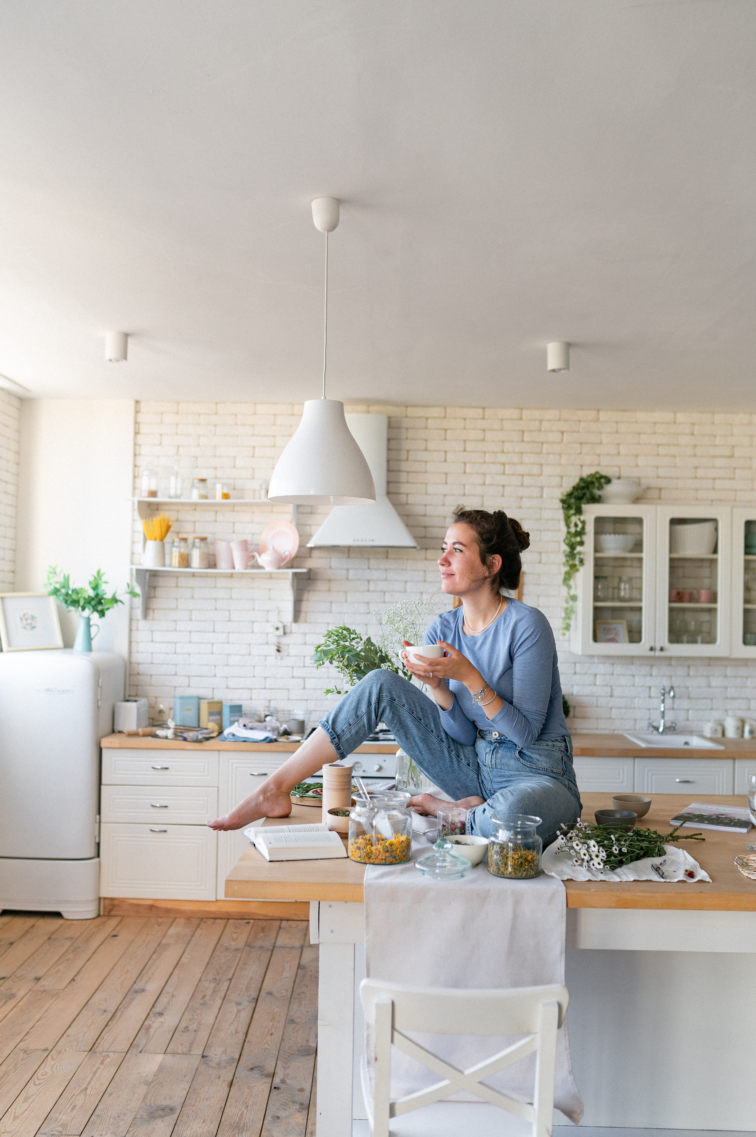 Предметна зйомка продукції для для очищения простору тілаі душі:). Портретний та контент фотограф Київ