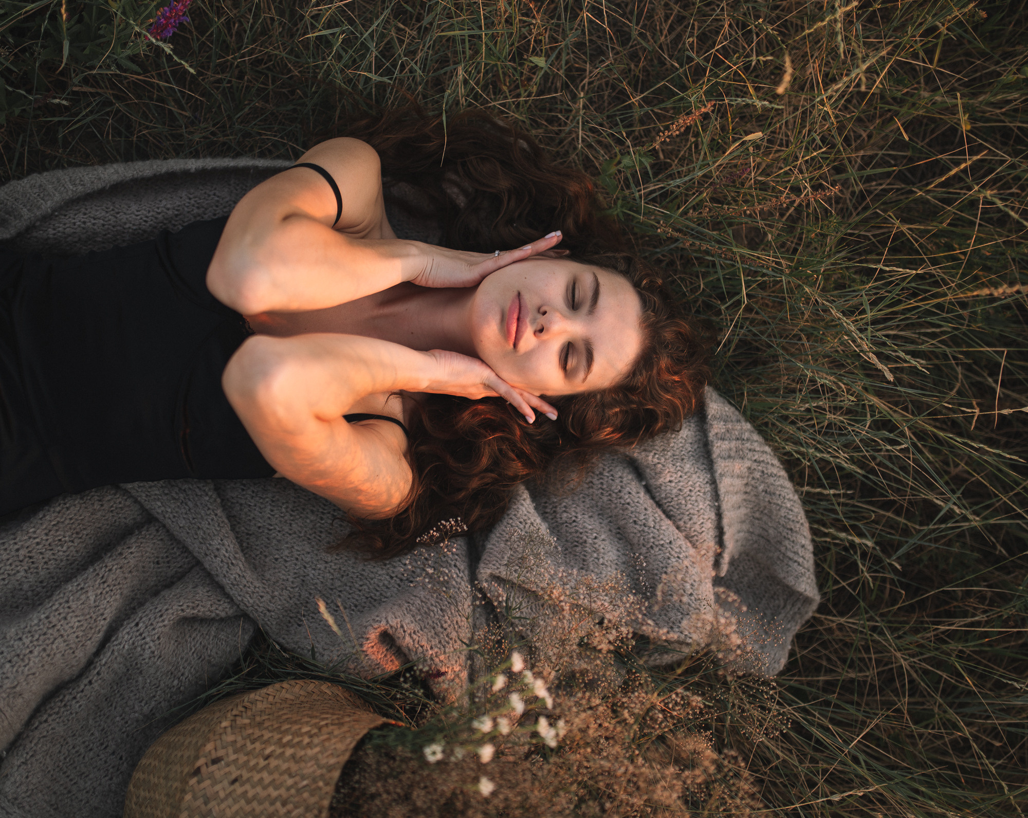 Світанок на планерній. Портретний та контент фотограф Київ