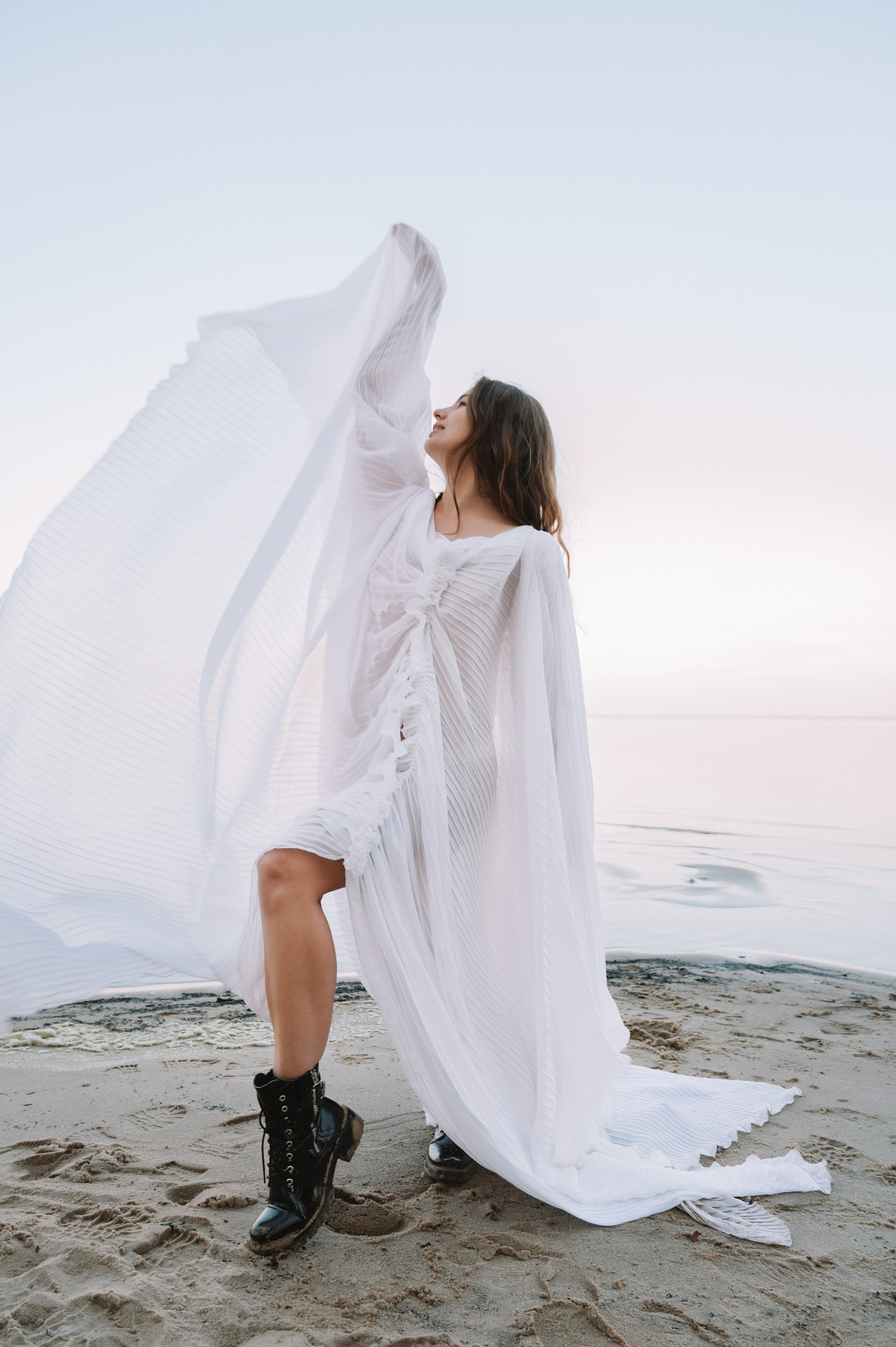 Зйомка дизайнерських суконь. Портретний та контент фотограф Київ