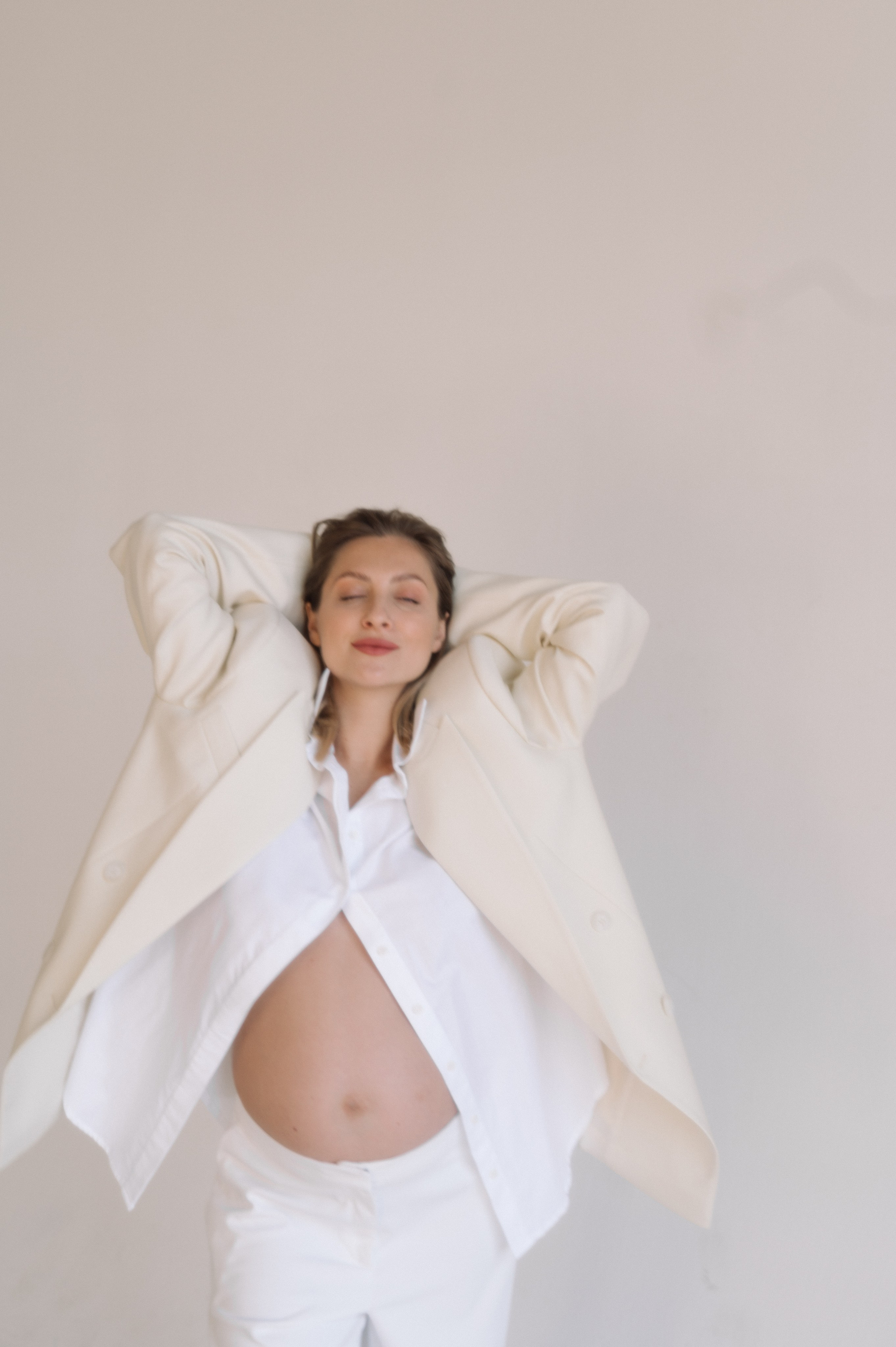 Ira. Портретний та контент фотограф Київ