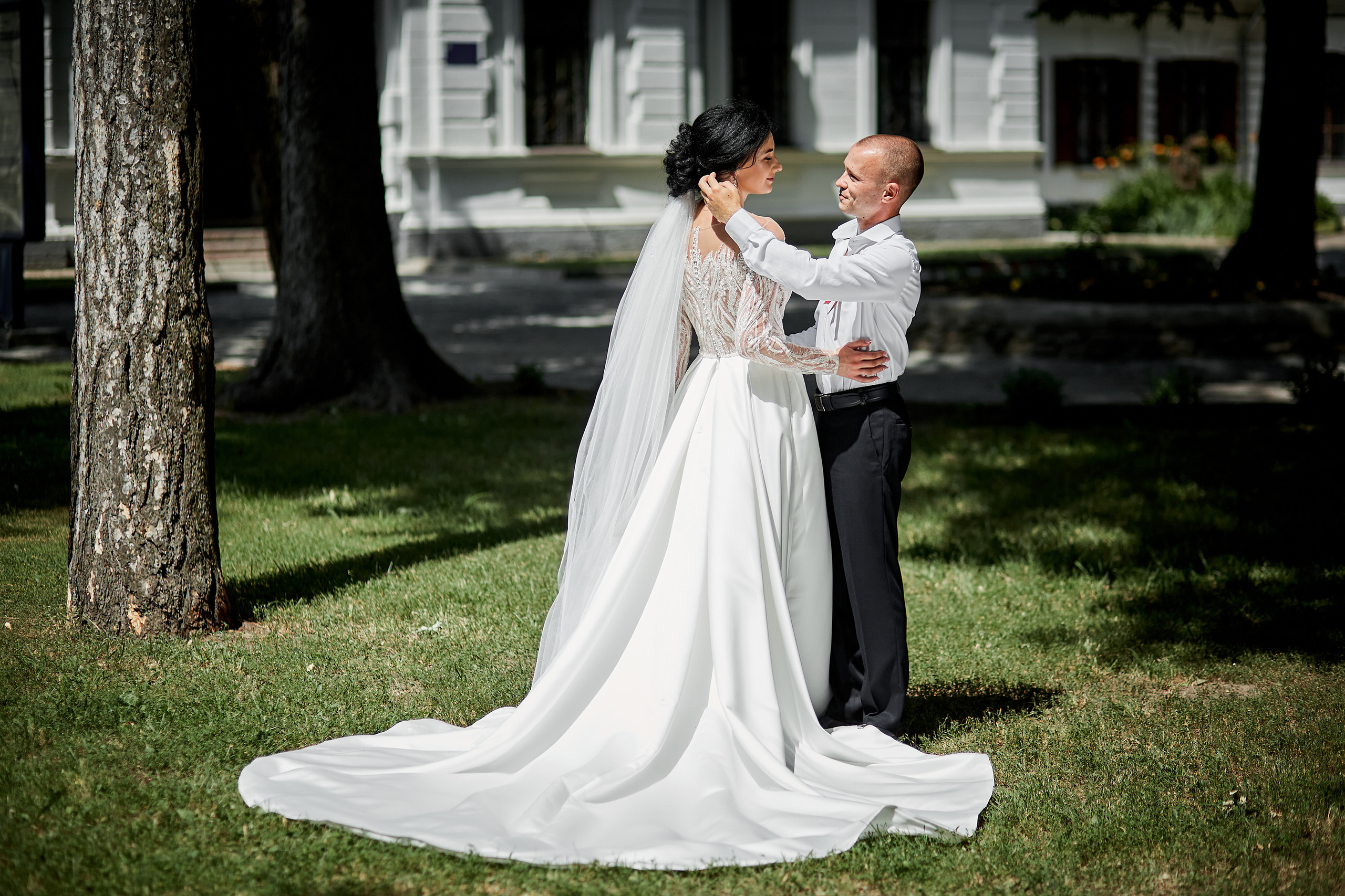 Свадебный фотограф в городе Ахтырка. Весільний і сімейний фотограф Вадим Чикало