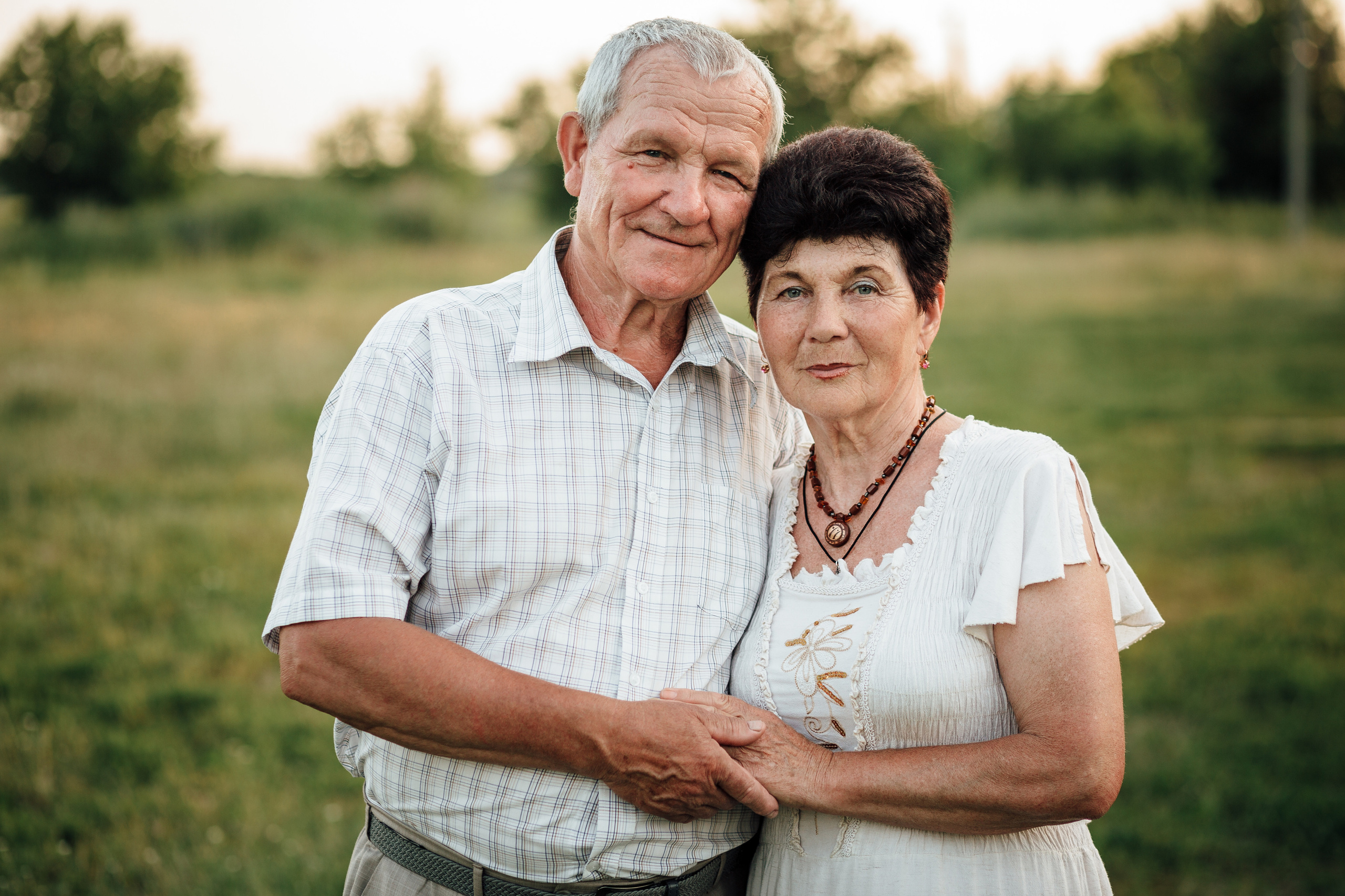 Семейная фотосессия и фотосессия беременных Ахтырка. Весільний і сімейний фотограф Вадим Чикало