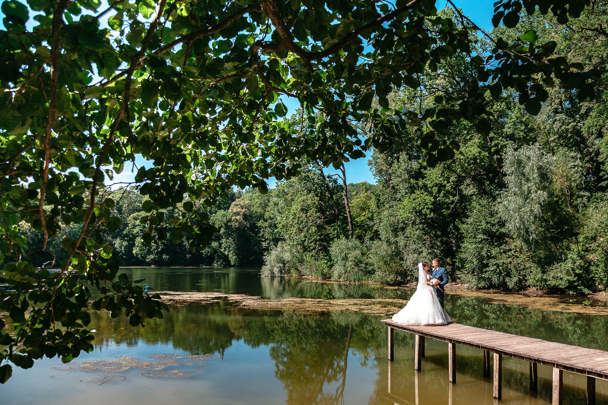 Свадебный фотограф в городе Ахтырка. Весільний і сімейний фотограф Вадим Чикало