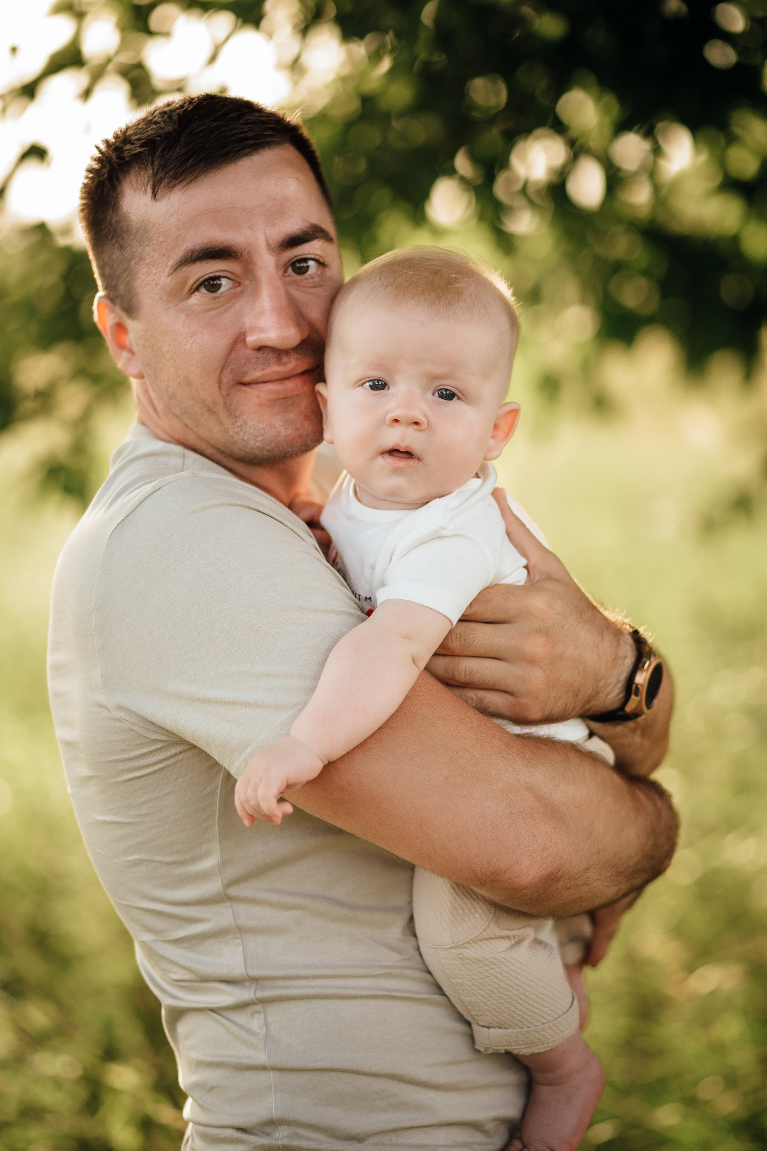 Семейная фотосессия и фотосессия беременных Ахтырка. Весільний і сімейний фотограф Вадим Чикало