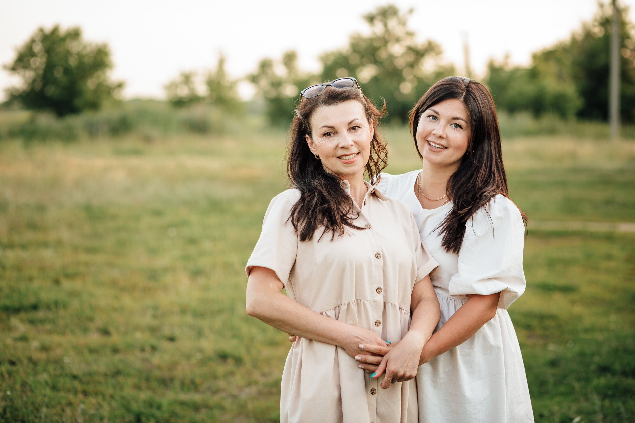 Семейная фотосессия и фотосессия беременных Ахтырка. Весільний і сімейний фотограф Вадим Чикало