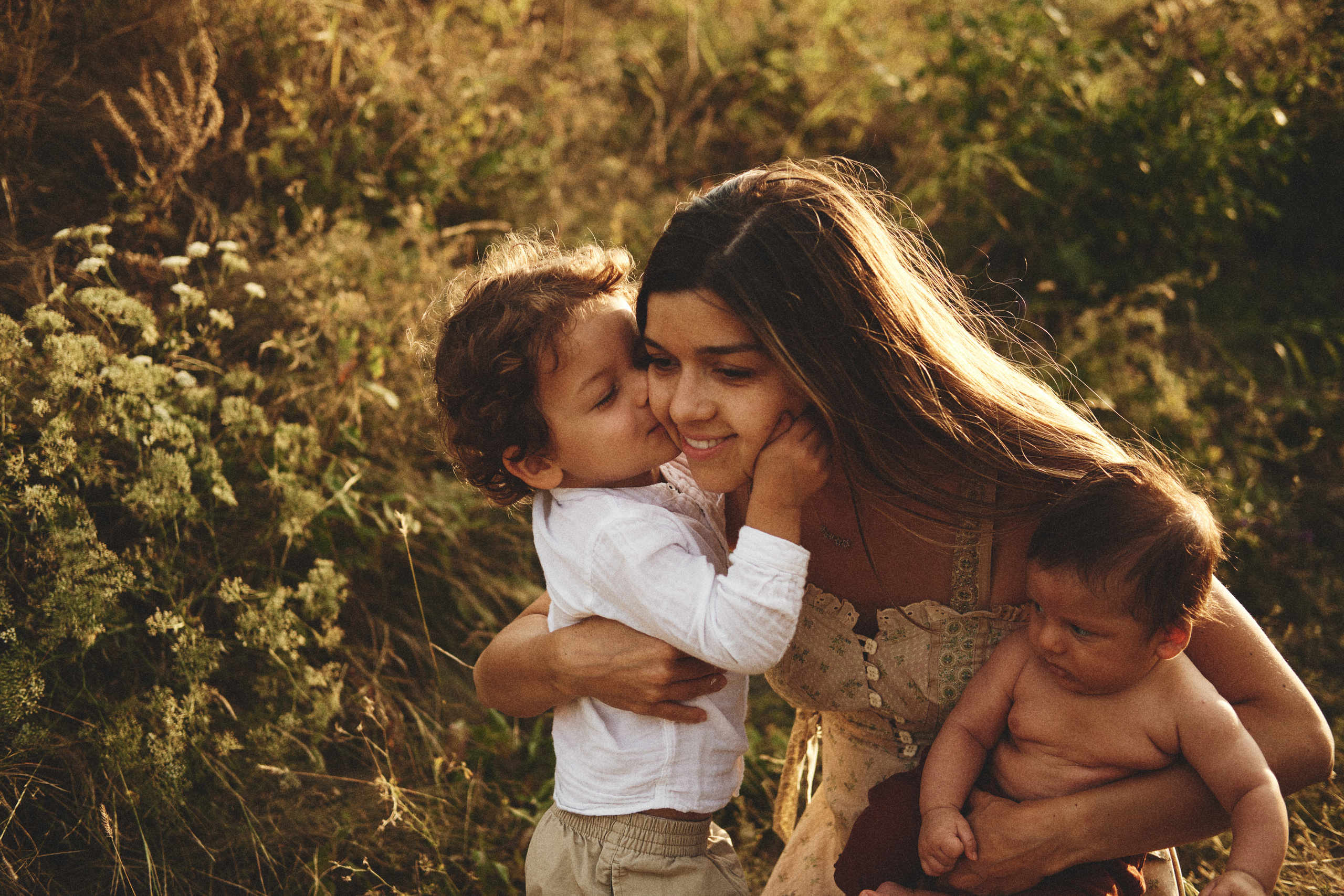 Настя с сыновьями. Фотограф Евгений Хиль | Львов Киев Днепр | Eugene Hill | Yevhenii Khil