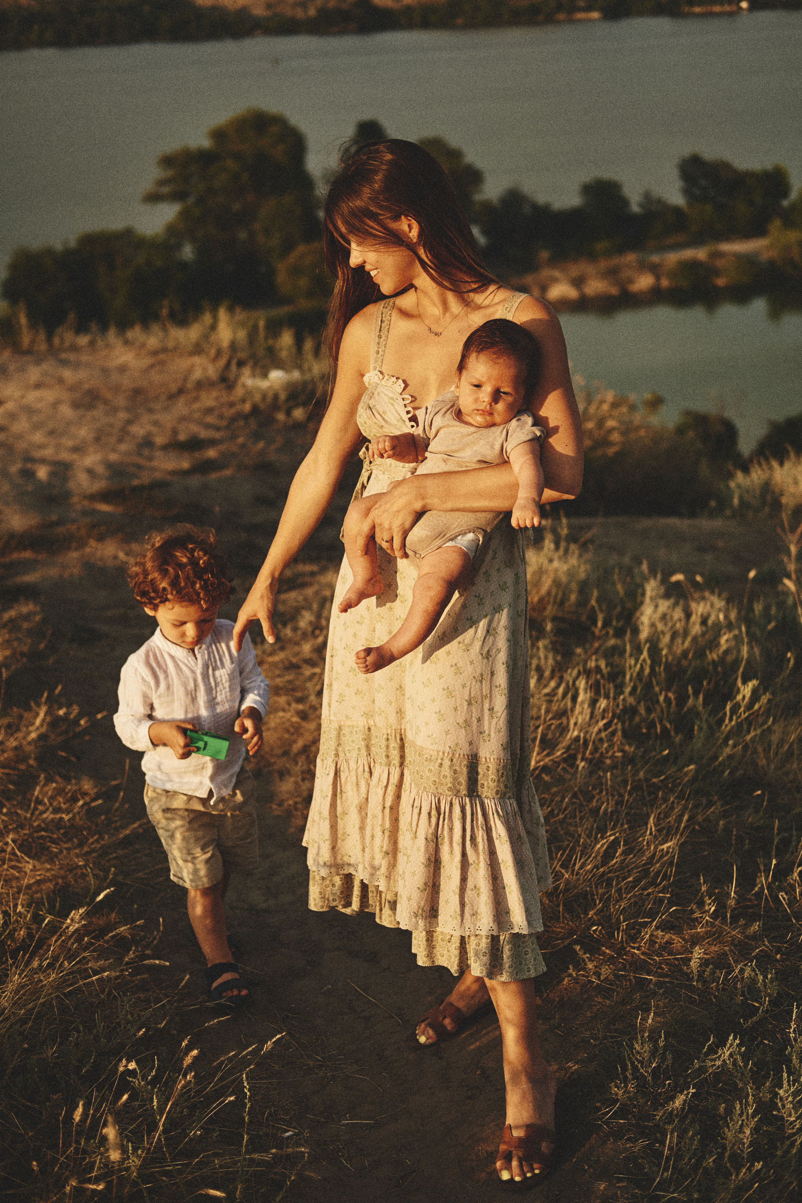 Настя с сыновьями. Фотограф Евгений Хиль | Львов Киев Днепр | Eugene Hill | Yevhenii Khil