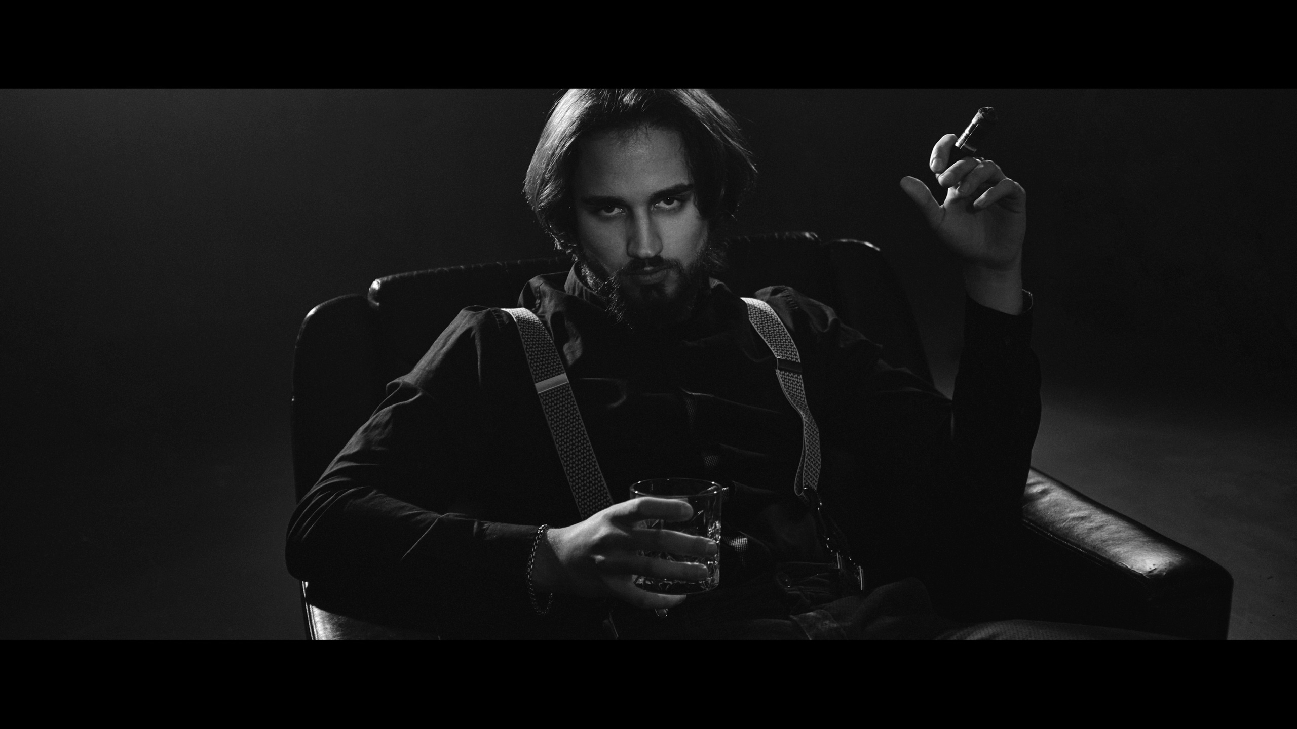 Олег. Кінопортрети в стилі нуар. Фотограф Евгений Хиль | Львов Киев Днепр | Eugene Hill | Yevhenii Khil