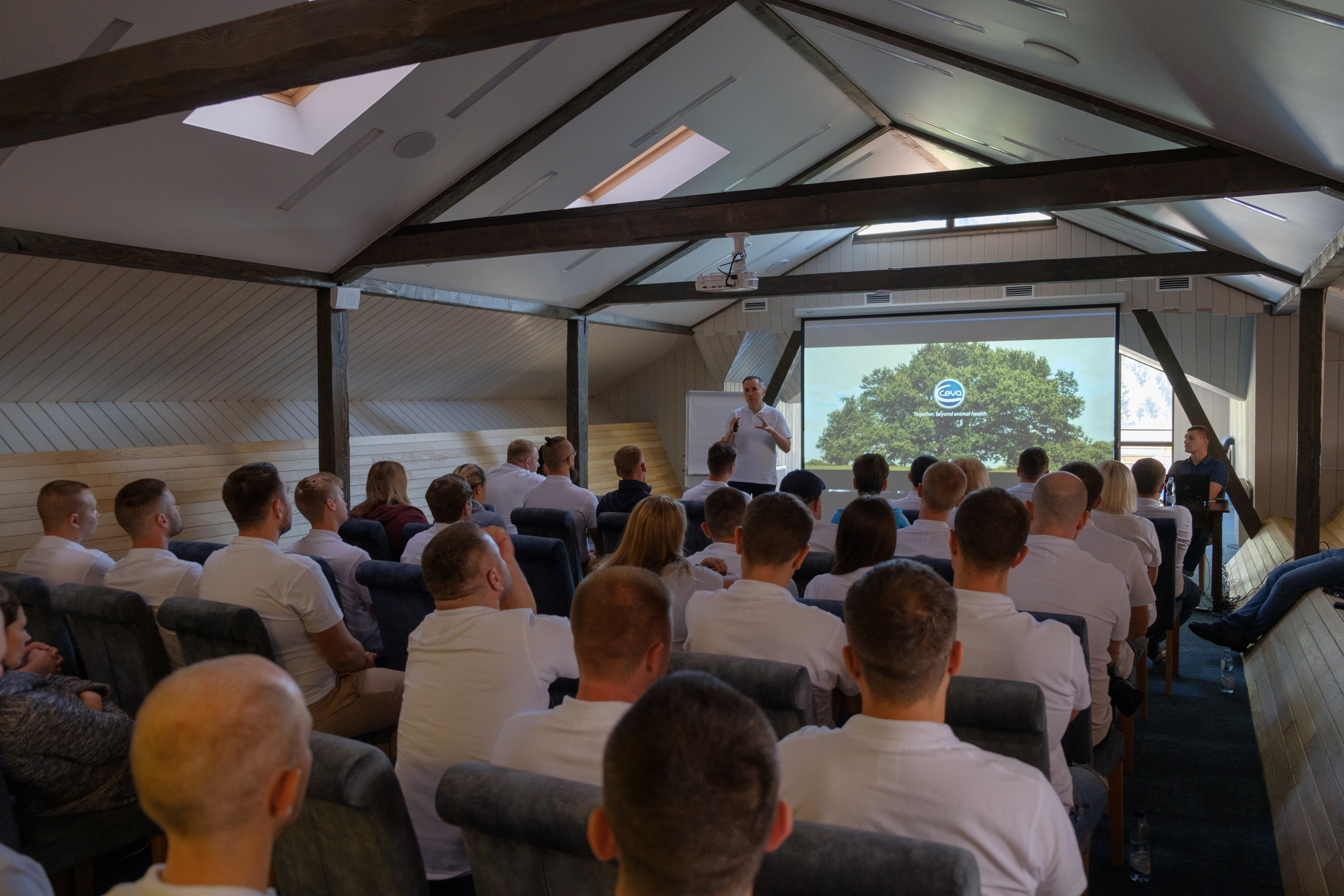 Конференція CEVA. Фотограф Евгений Хиль | Львов Киев Днепр | Eugene Hill | Yevhenii Khil