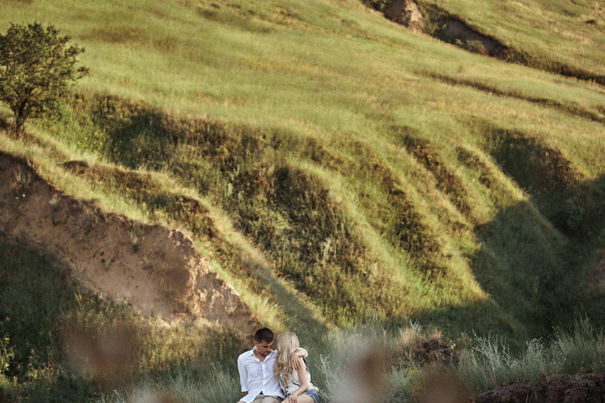 Yura & Masha. Photograph Eugene Hill | Lviv Kyiv Dnipro