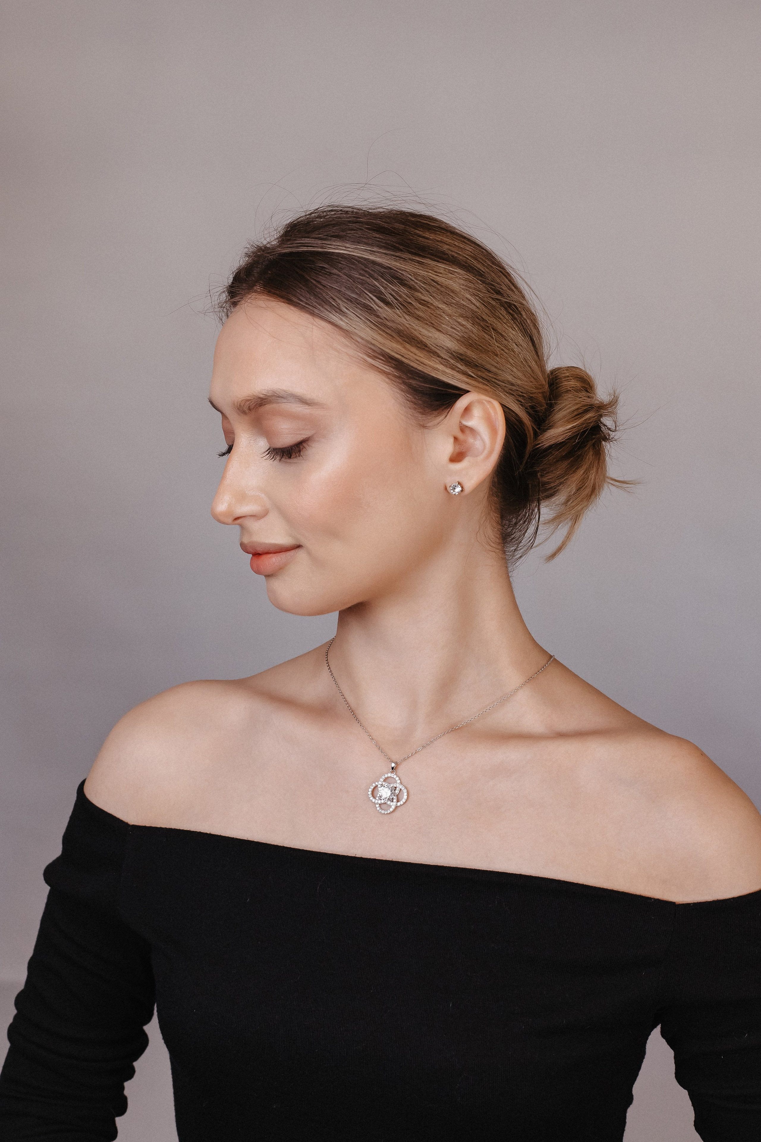 Кулон. Олег Мельник Фотограф Винница