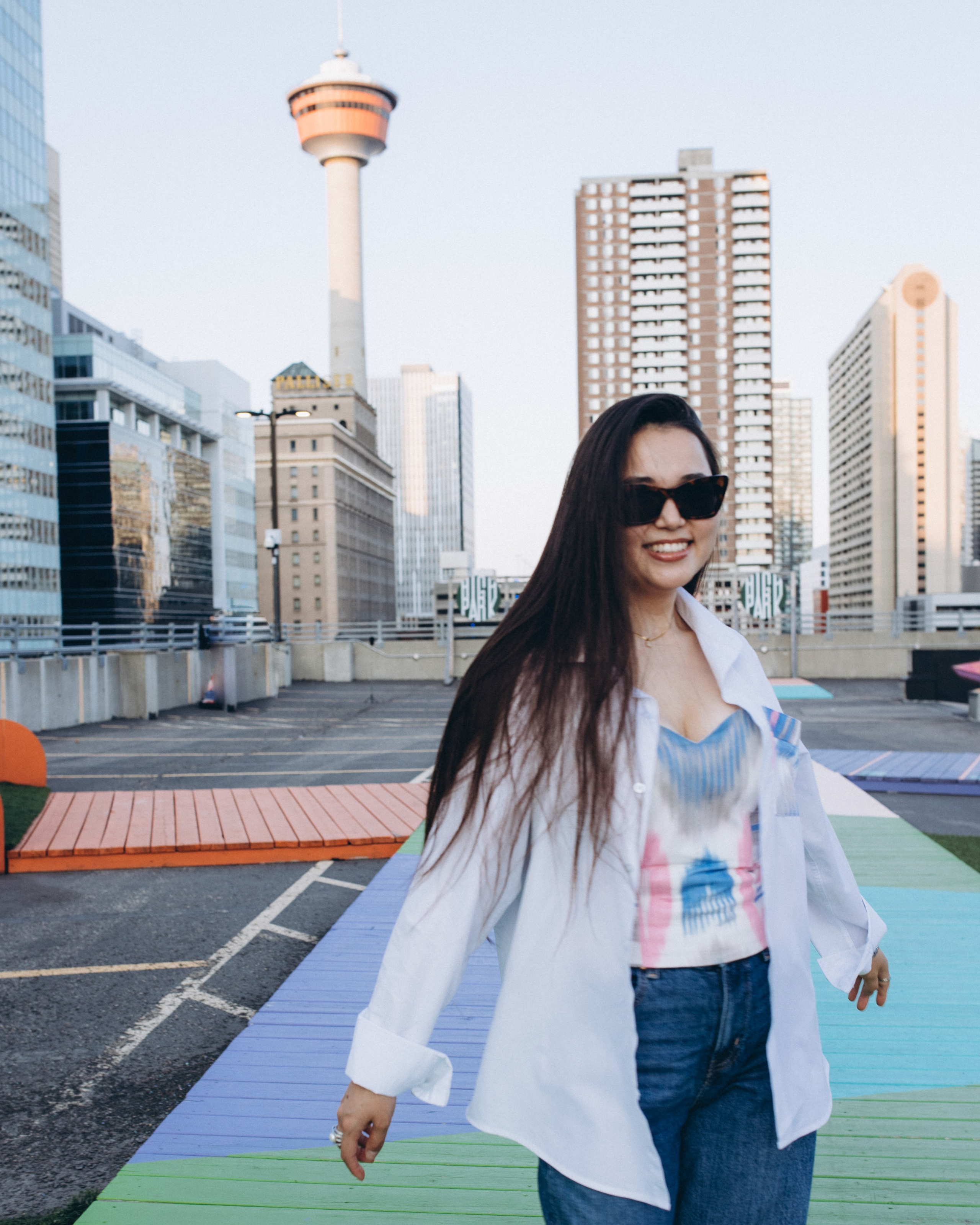 Madina. Wedding and family photographer in Calgary