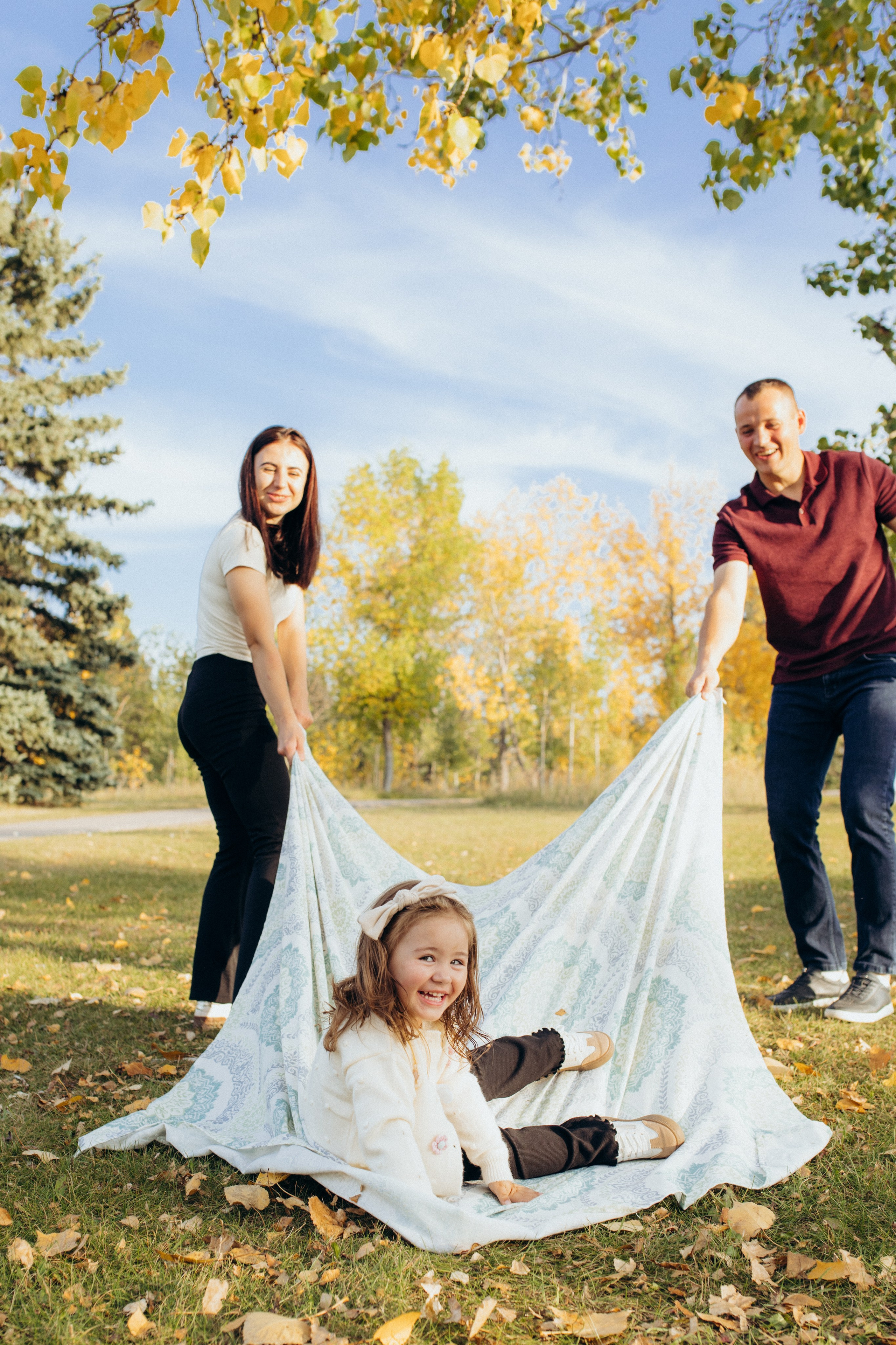 Autumn Warmth in Every Frame. Wedding and family photographer in Calgary