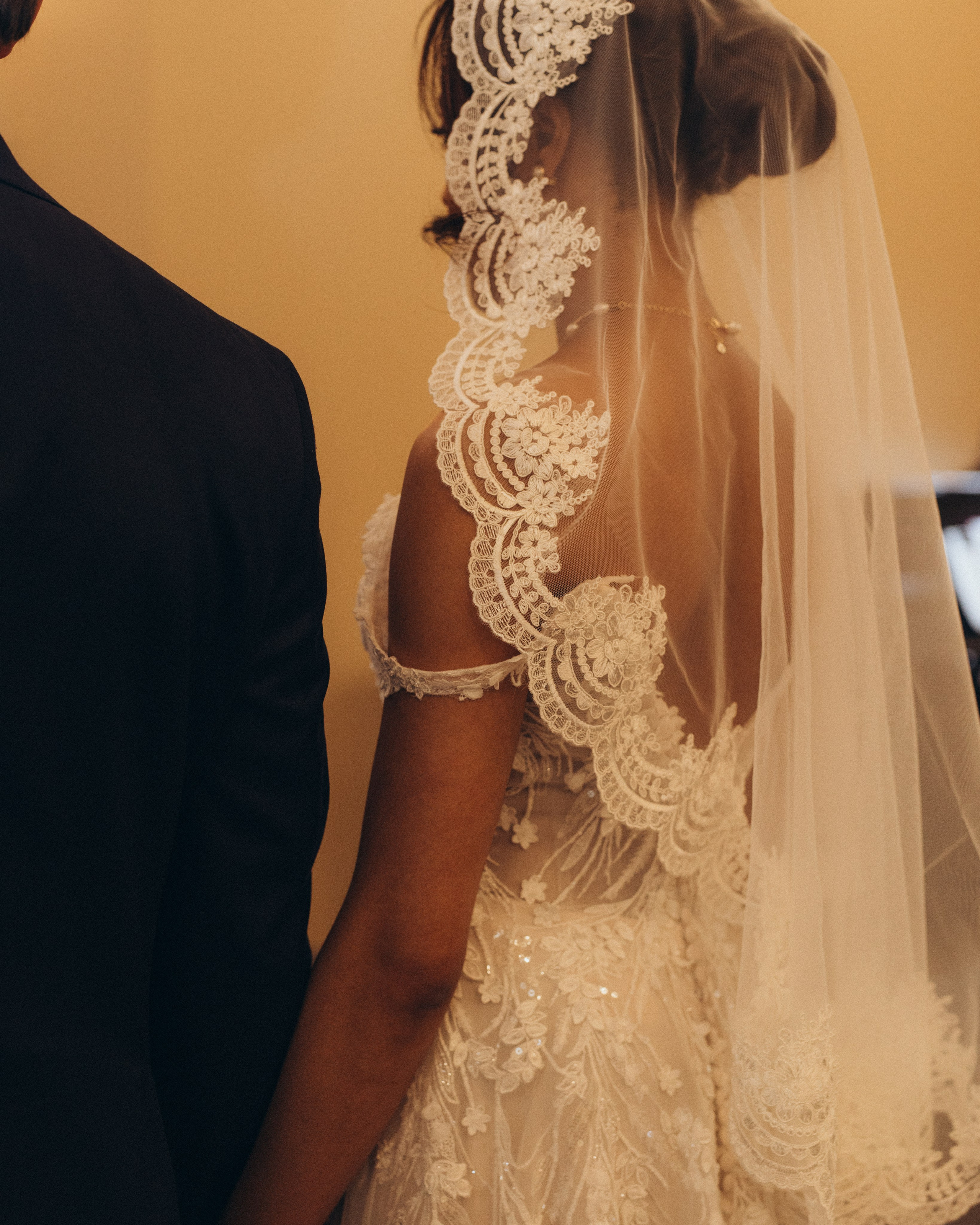 Matilda & Derek. Wedding and family photographer in Calgary