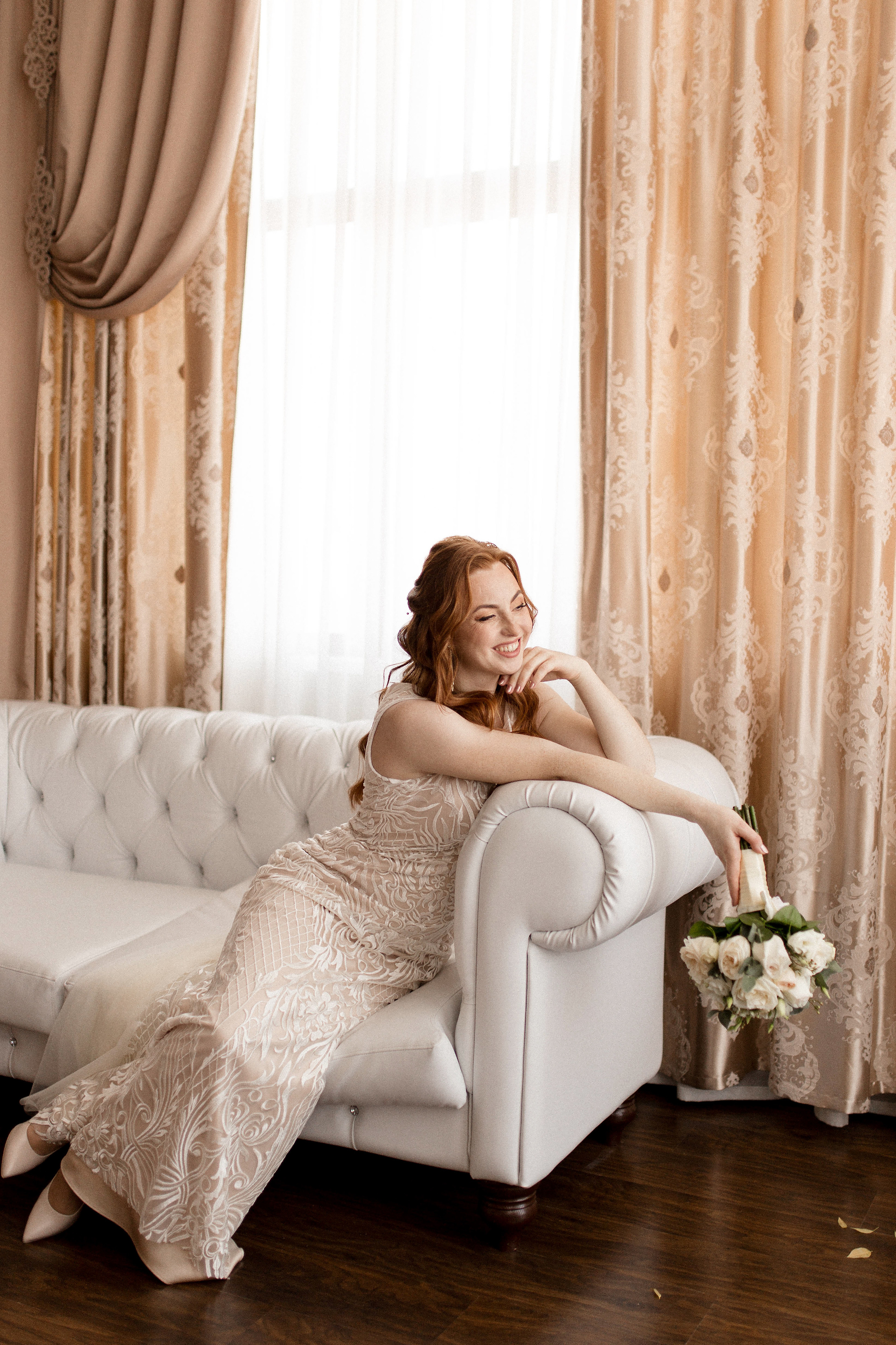 Anna and Sasha. Wedding and family photographer in Calgary