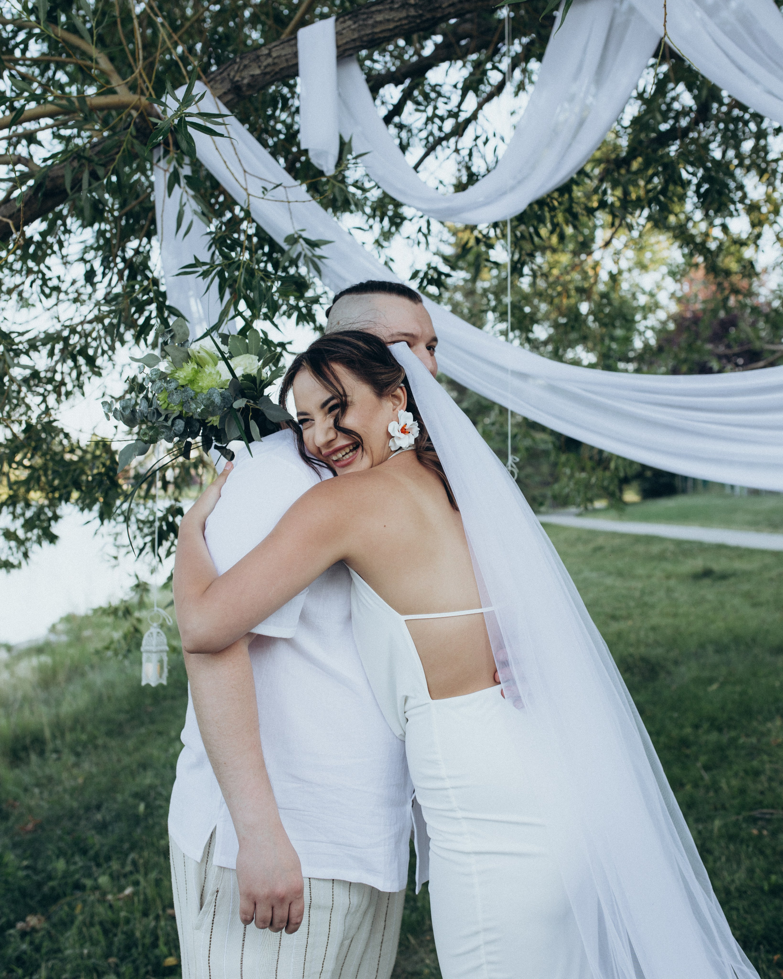 …. Wedding and family photographer in Calgary