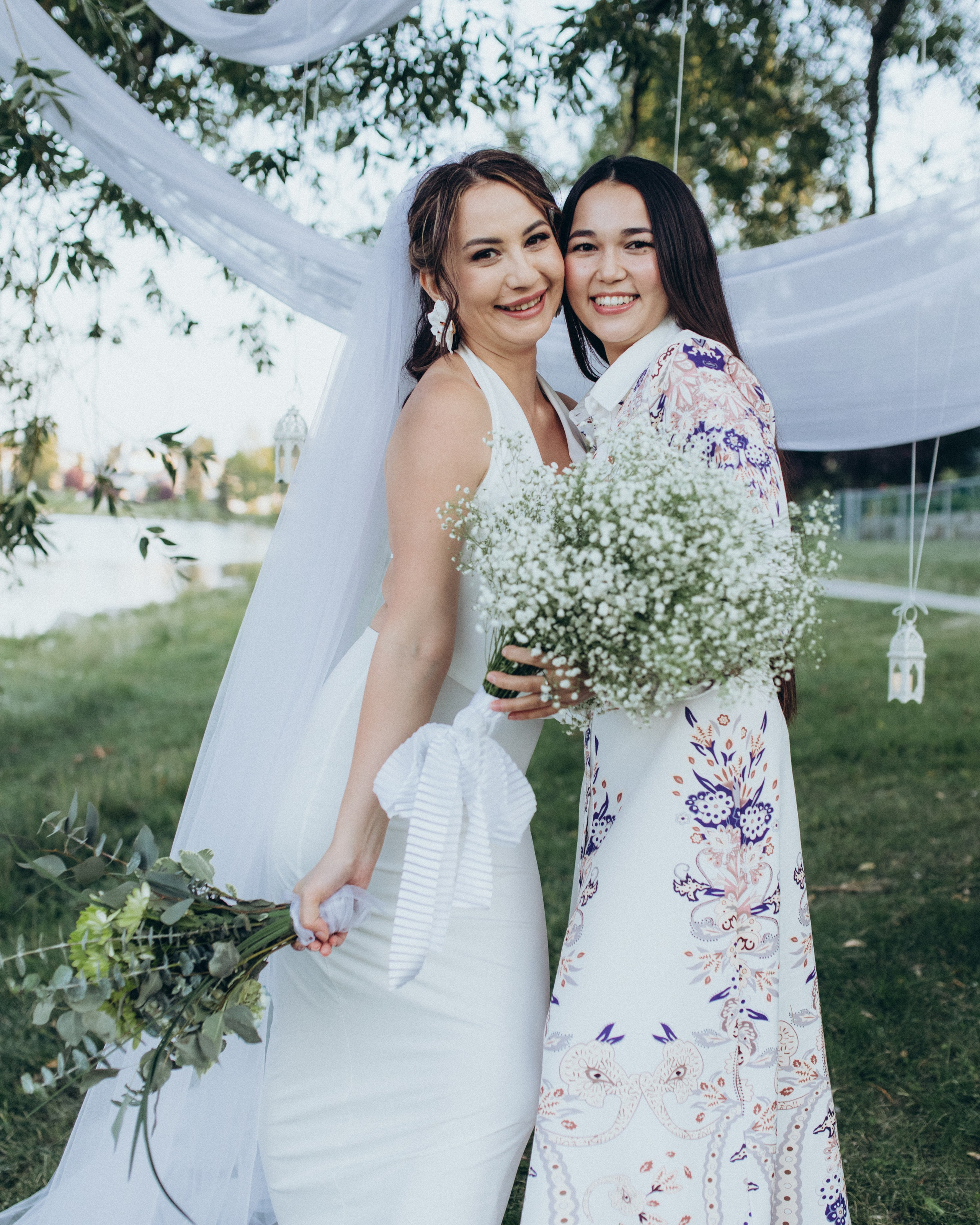 …. Wedding and family photographer in Calgary