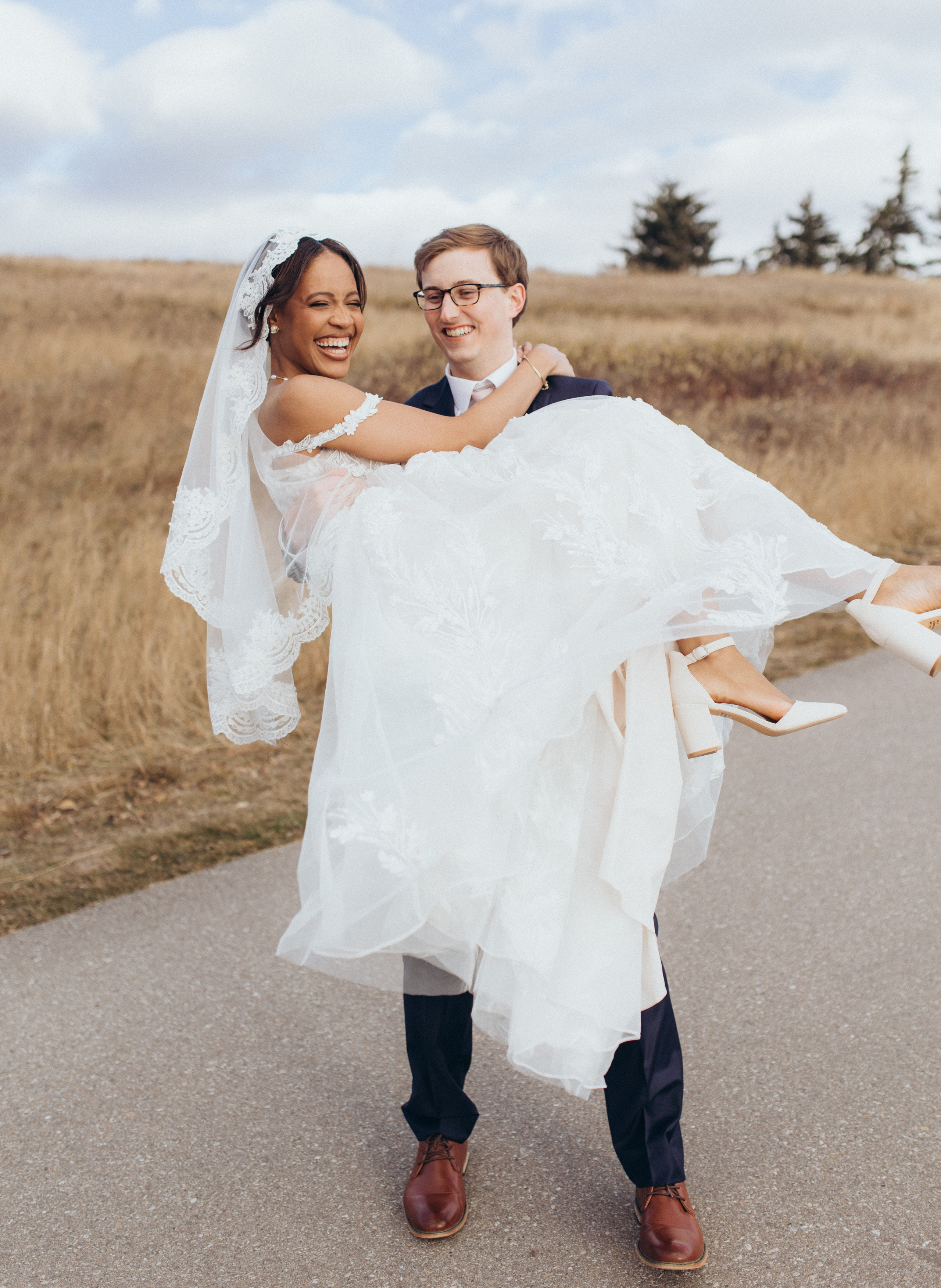 Matilda & Derek. Wedding and family photographer in Calgary