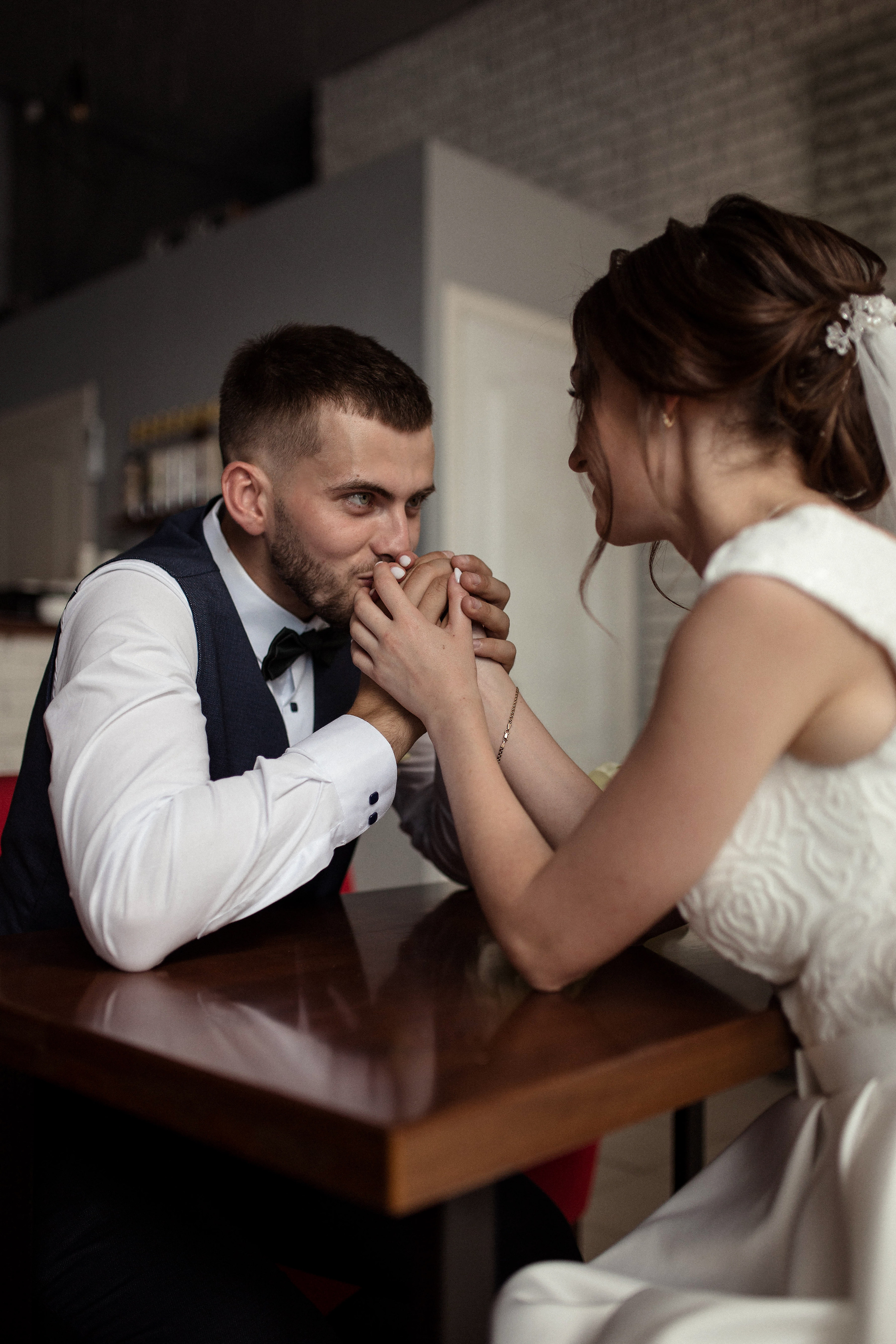 Oksana and Dima. Wedding and family photographer in Calgary