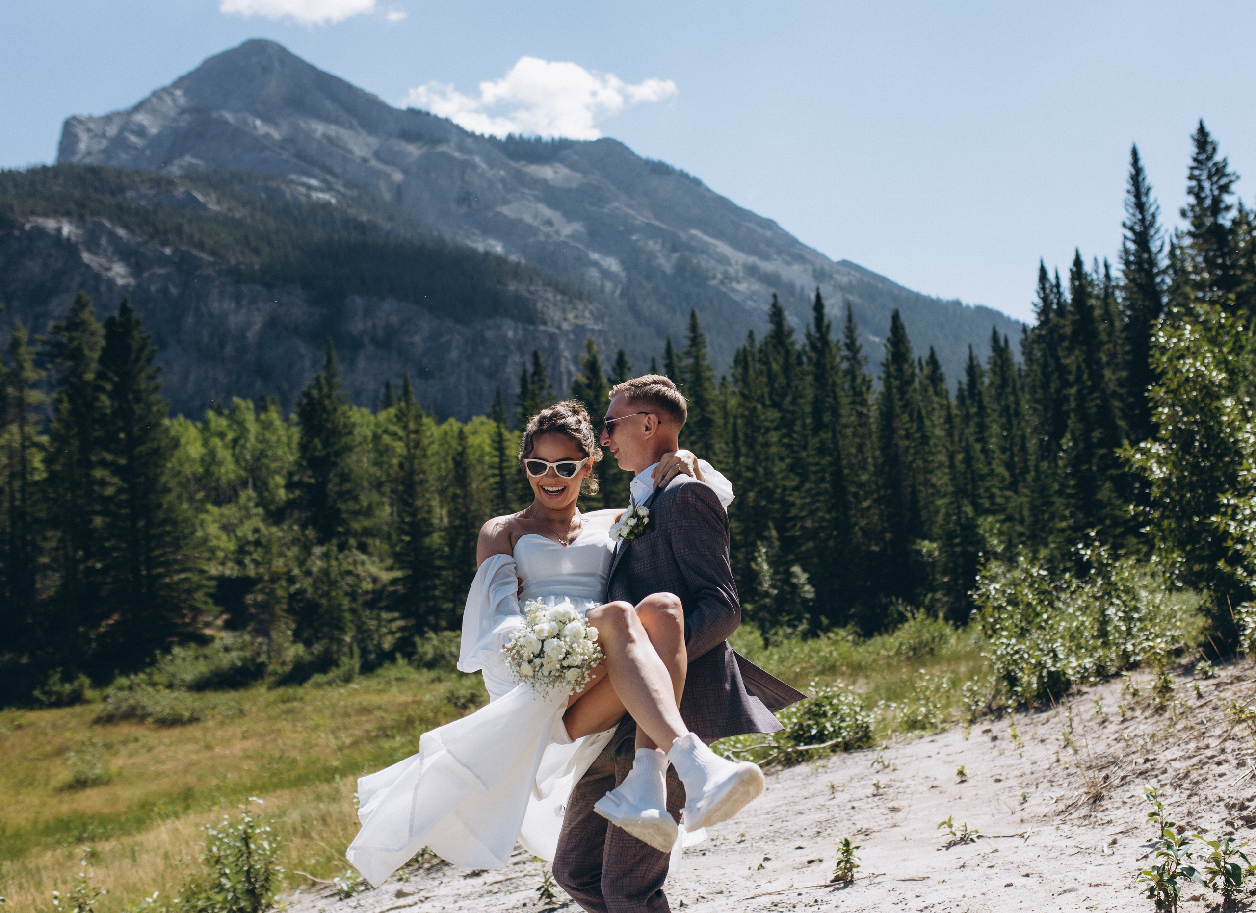 Nastya & Oleh. Wedding and family photographer in Calgary
