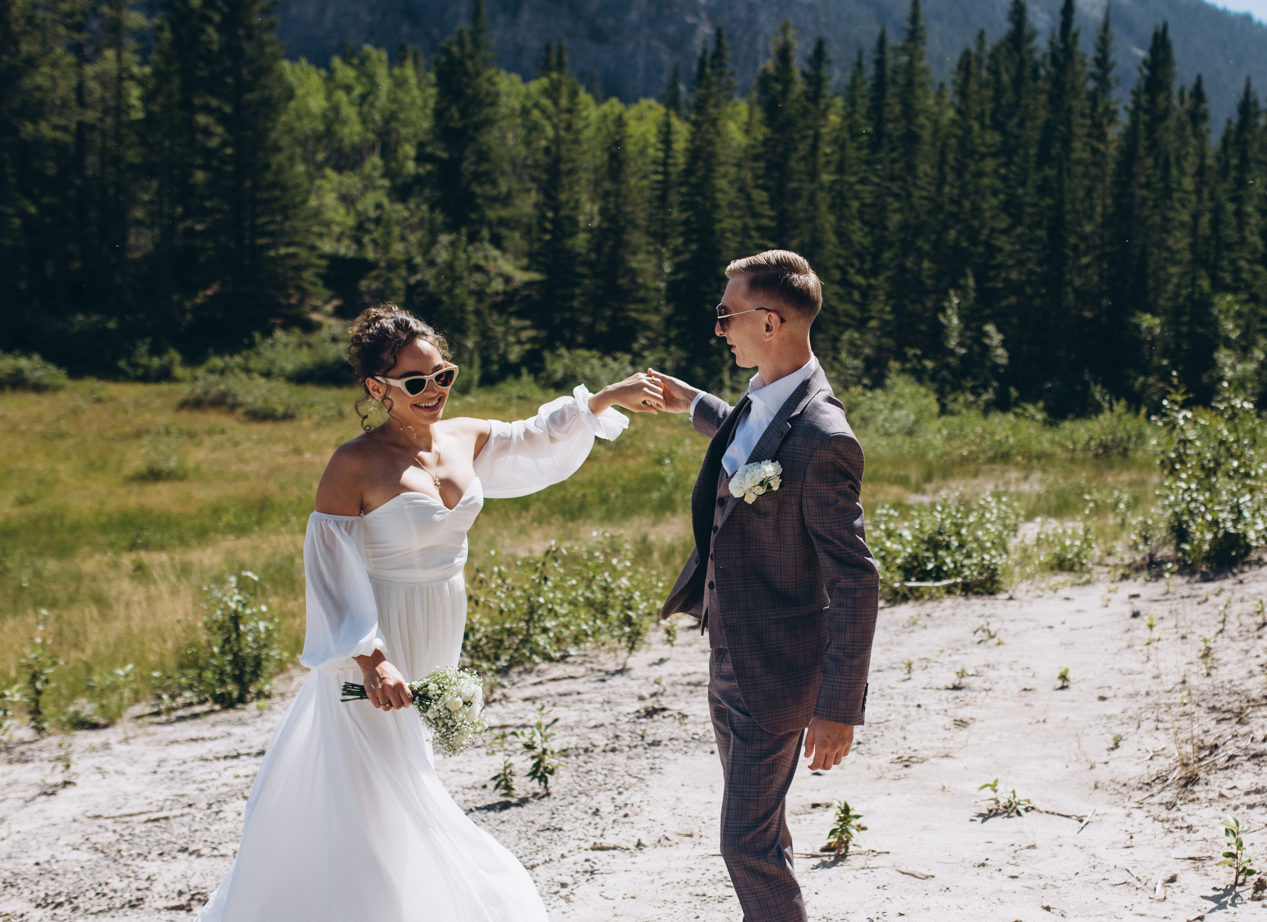 Nastya & Oleh. Wedding and family photographer in Calgary