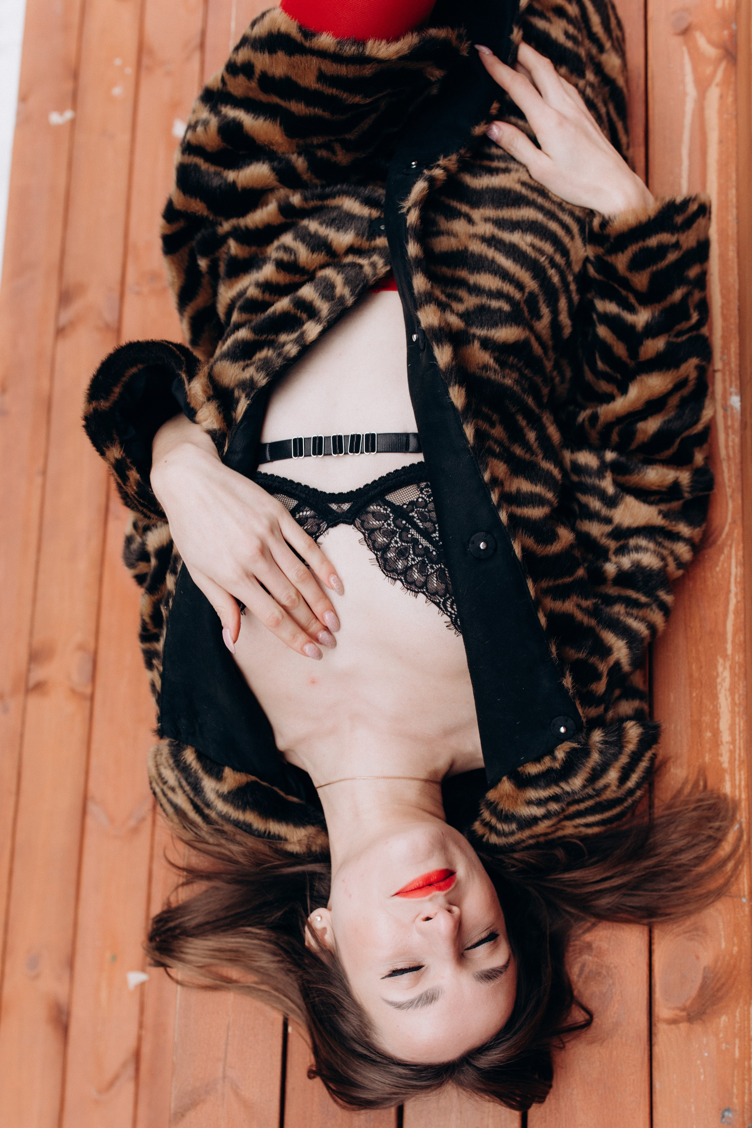 Lili. Wedding and family photographer in Calgary