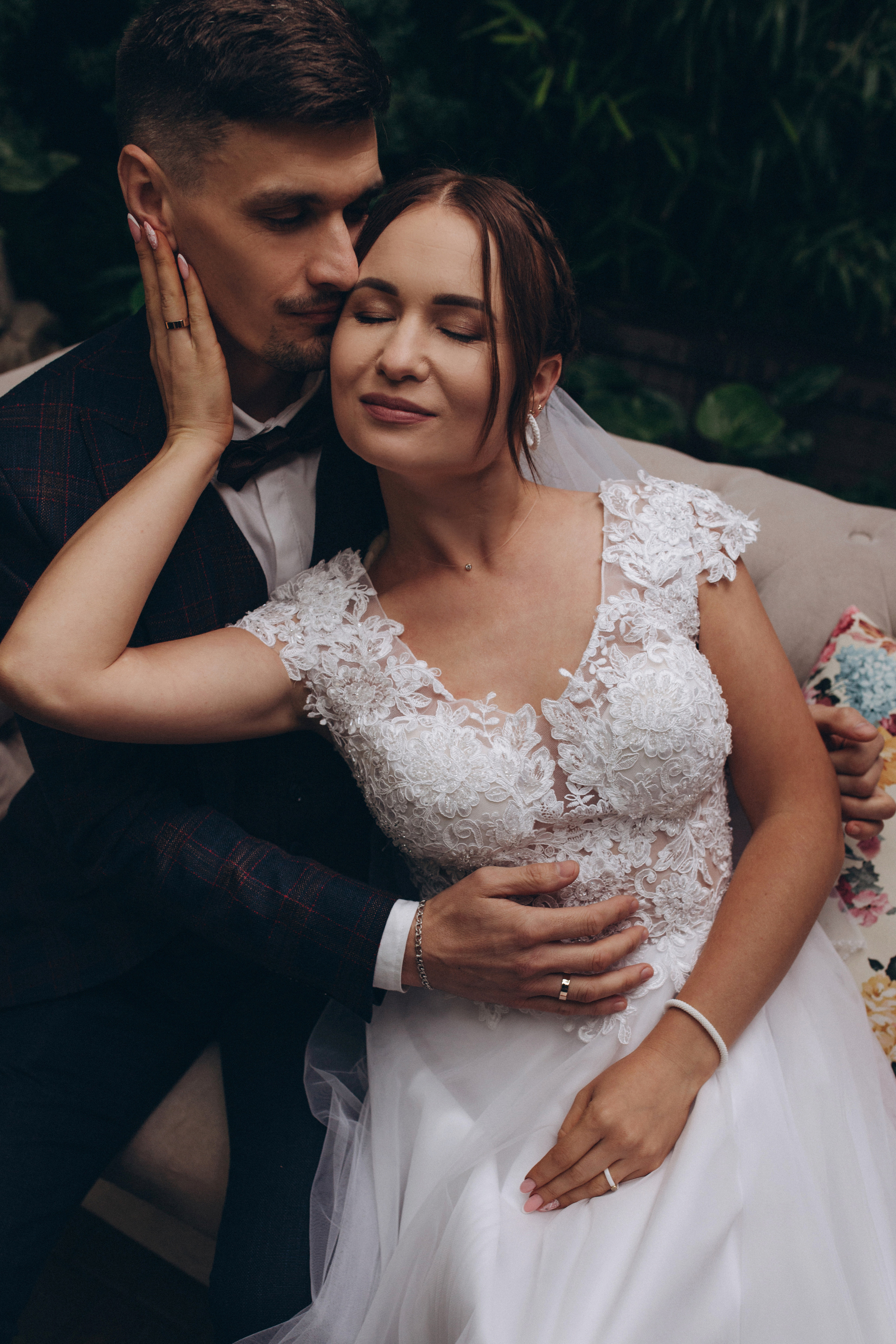 Vika and Serhii. Wedding and family photographer in Calgary