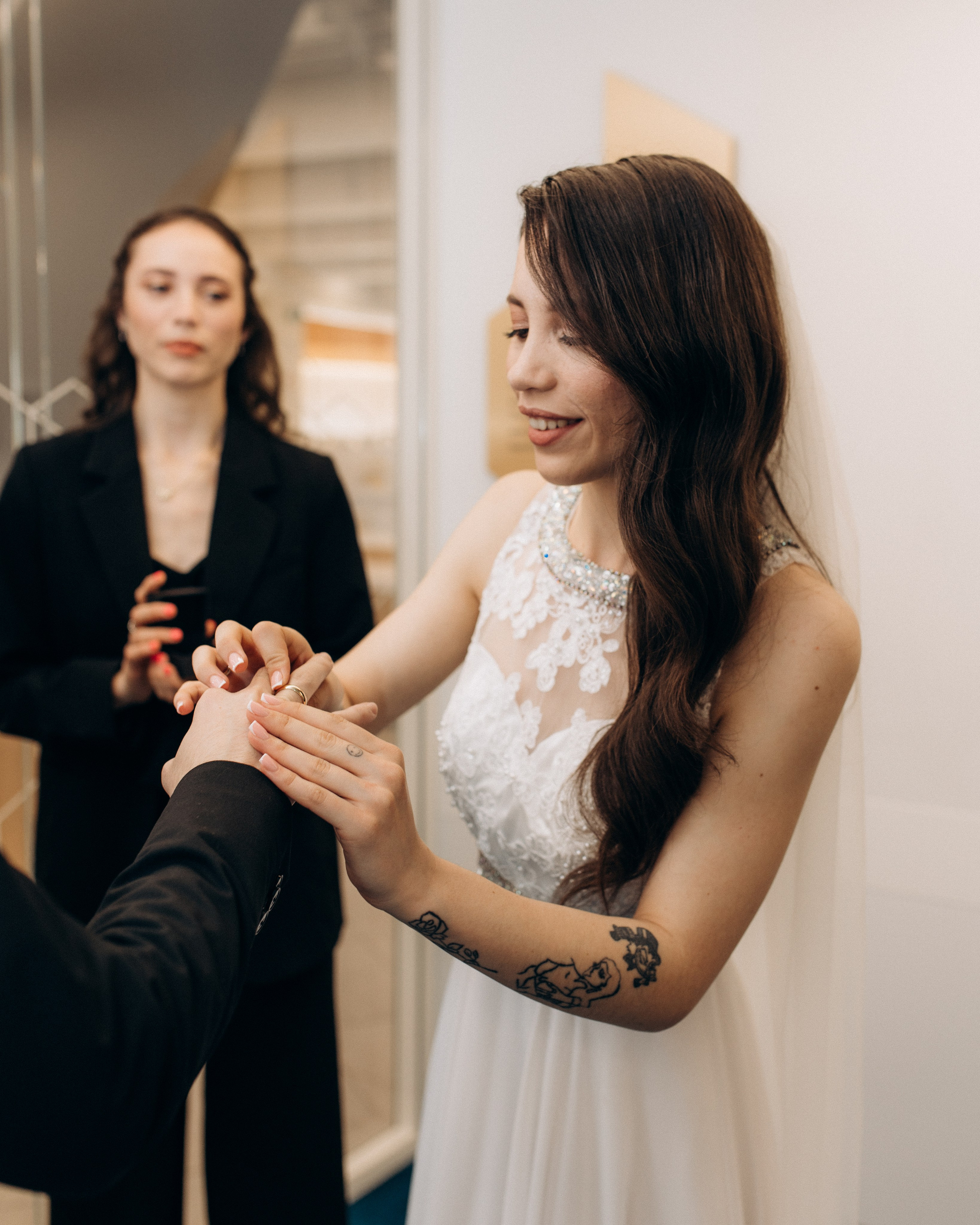 Olha & Ali. Wedding and family photographer in Calgary