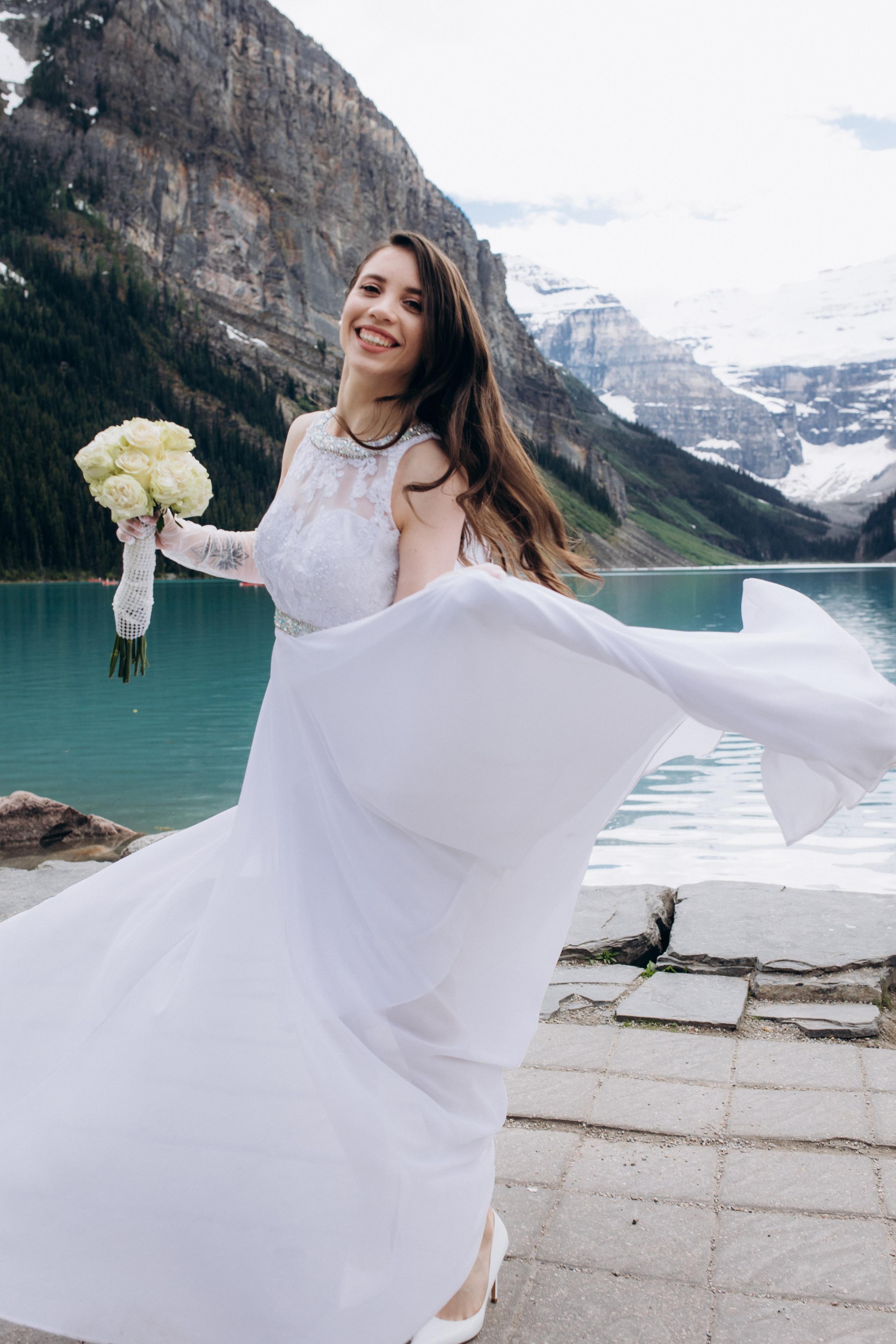 Olha & Ali. Wedding and family photographer in Calgary