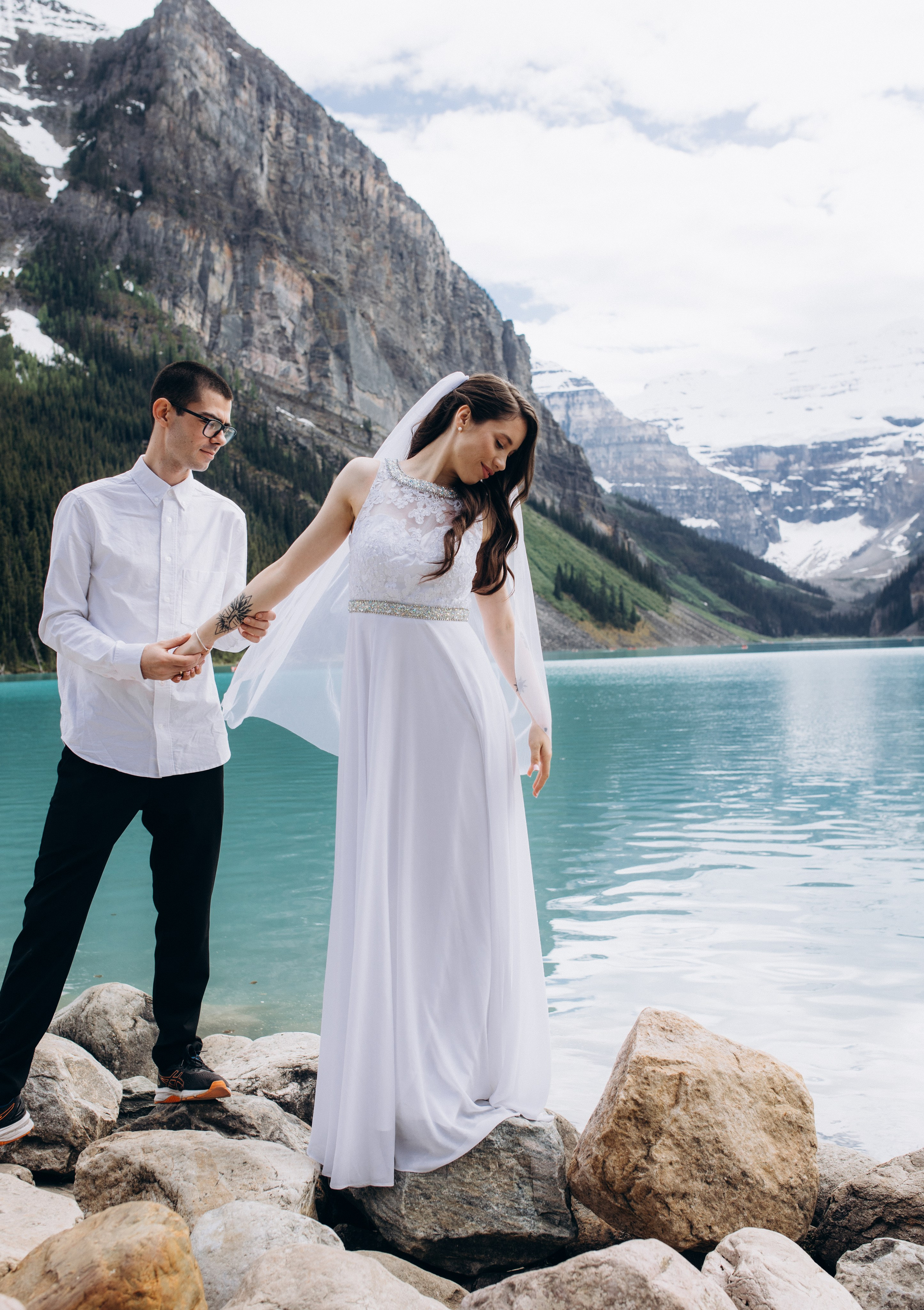 Olha & Ali. Wedding and family photographer in Calgary