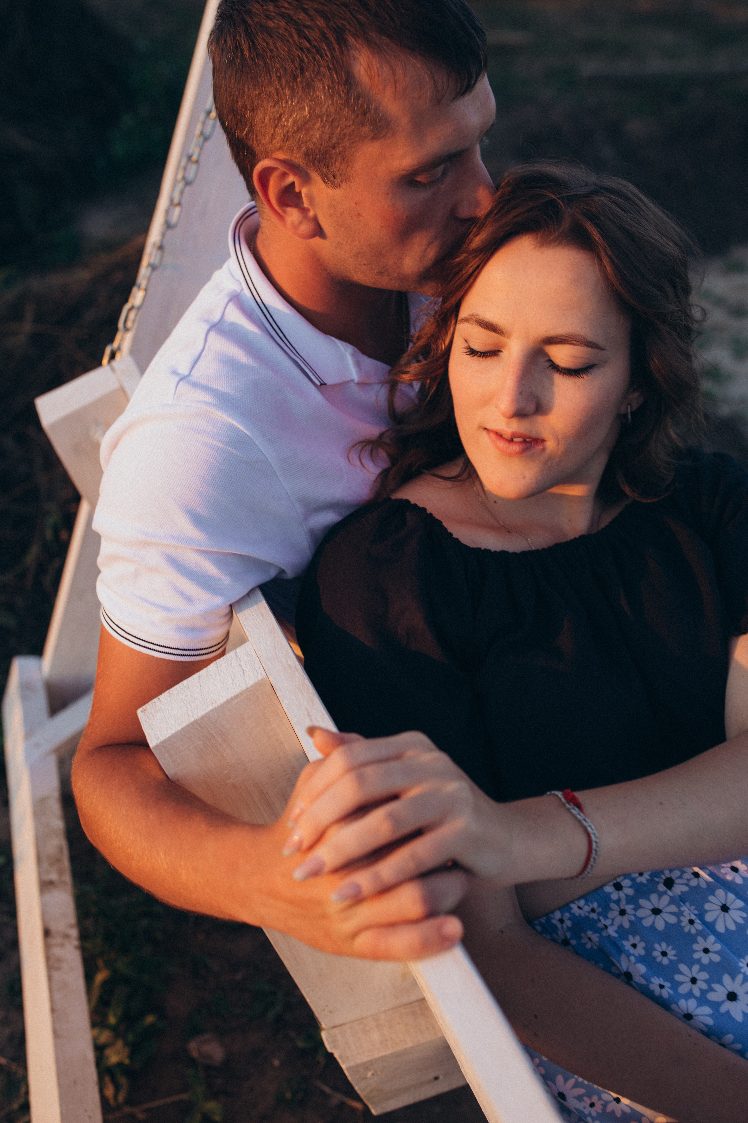 Natasha. Wedding and family photographer in Calgary