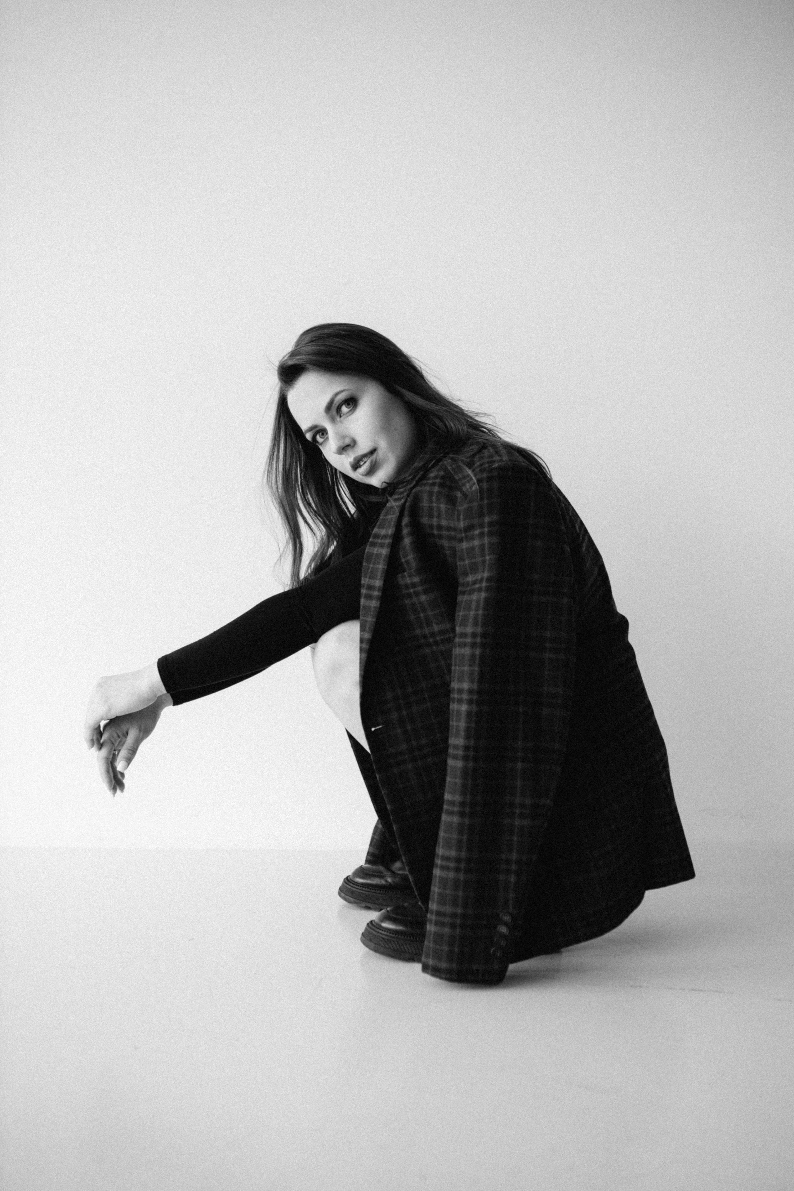 Ira. Wedding and family photographer in Calgary