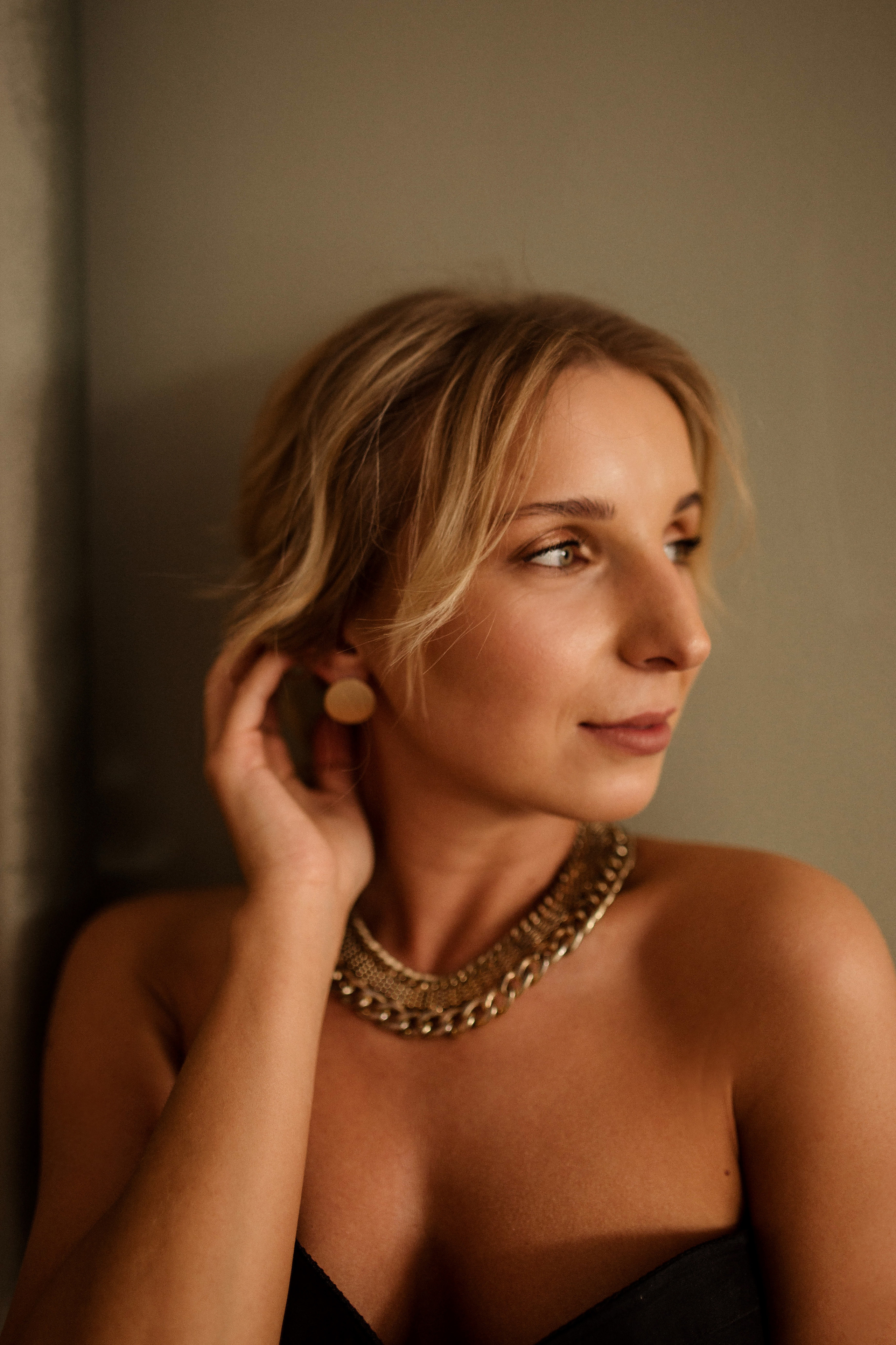 Liza. Wedding and family photographer in Calgary