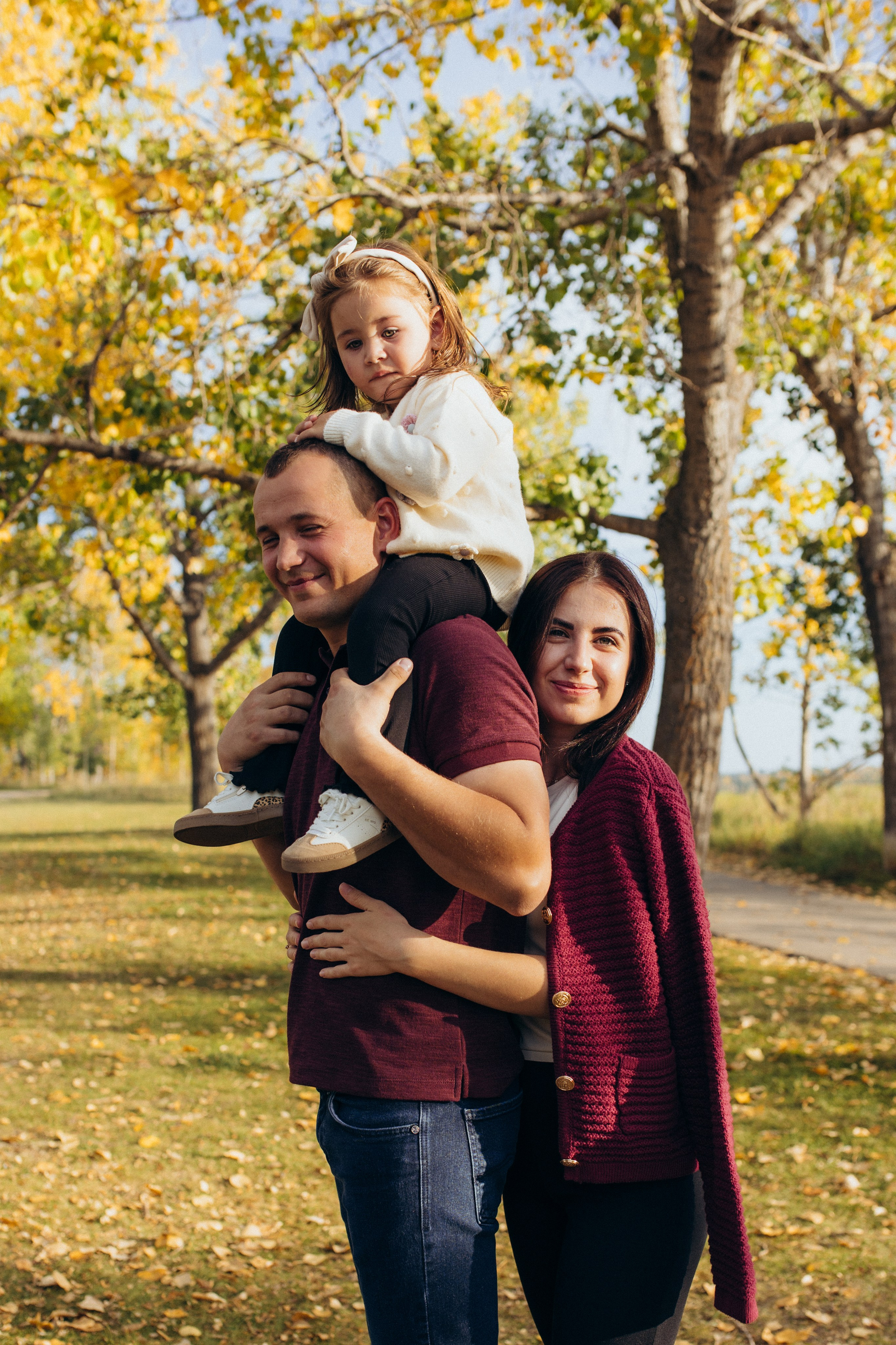 Autumn Warmth in Every Frame. Wedding and family photographer in Calgary